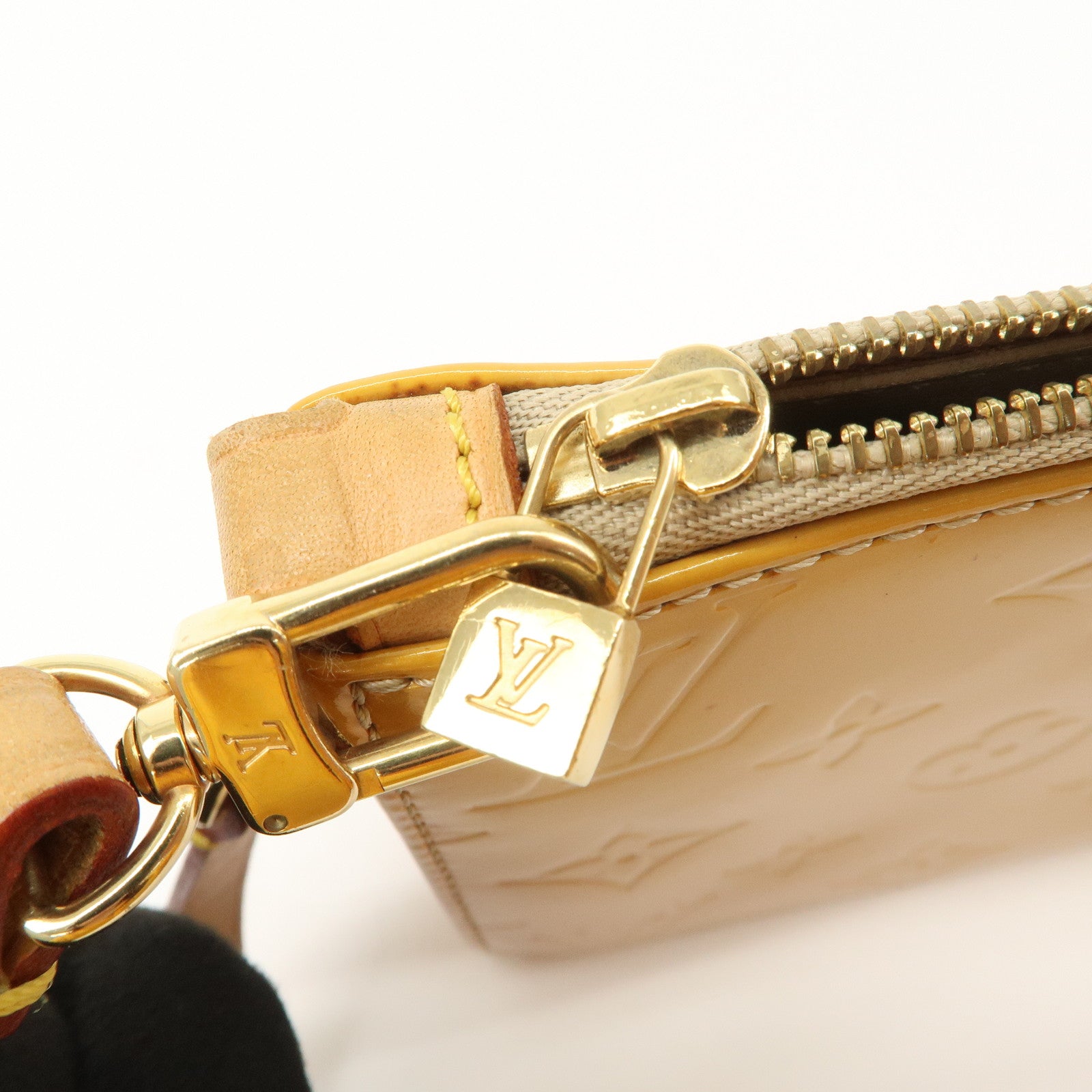 Louis Vuitton Monogram Vernis Lexington Accessoires Pouch M91010