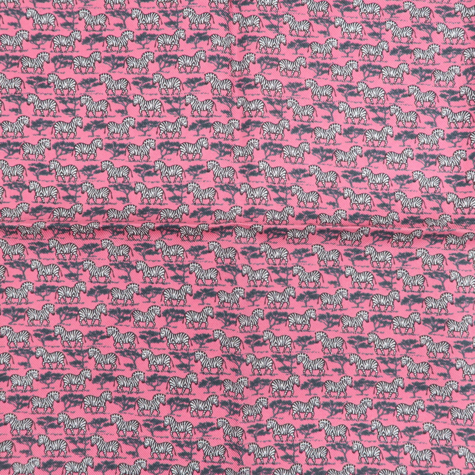 HERMES Logo Silk 100％ Scarf Safari 42×42 Pink