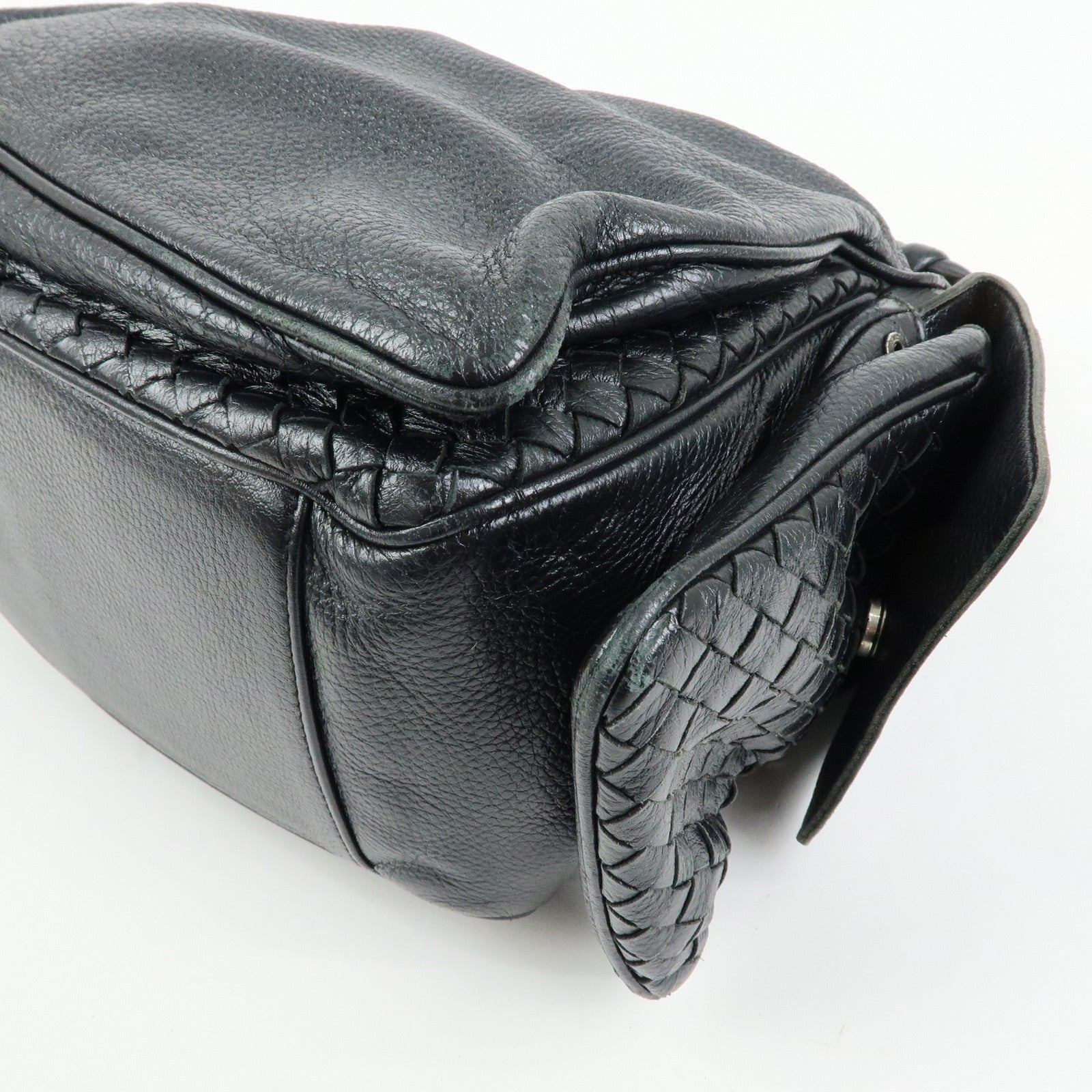 BOTTEGA VENETA Cocker intrecciato Leather Shoulder Bag 144413