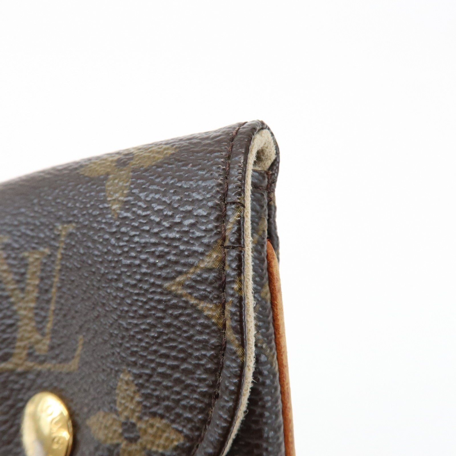 Louis Vuitton Monogram Etui Telefonne MM Phone Case Brown M66546