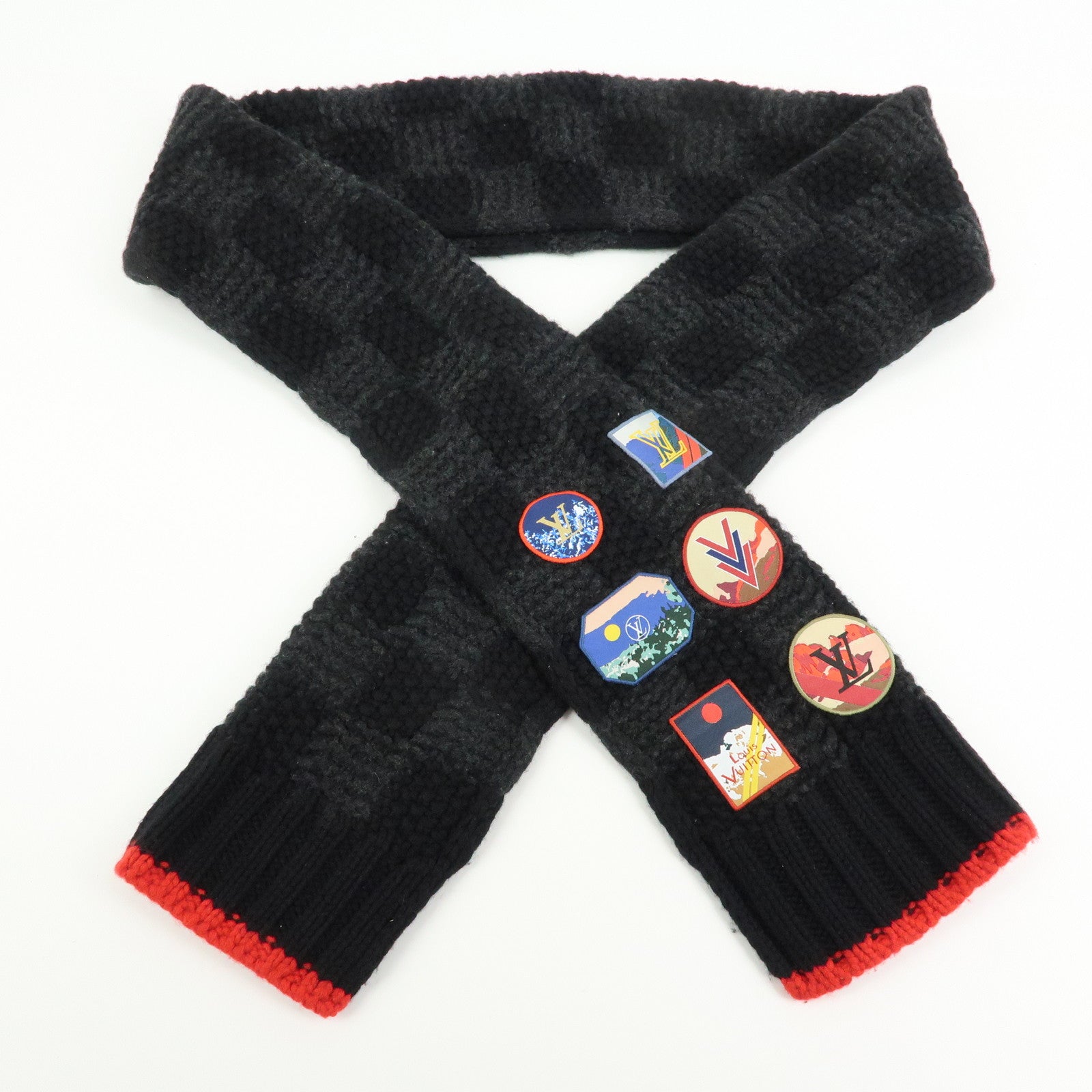 Louis Vuitton Helsinki Alps Patch Cashmere 100% Scarf Black M71108