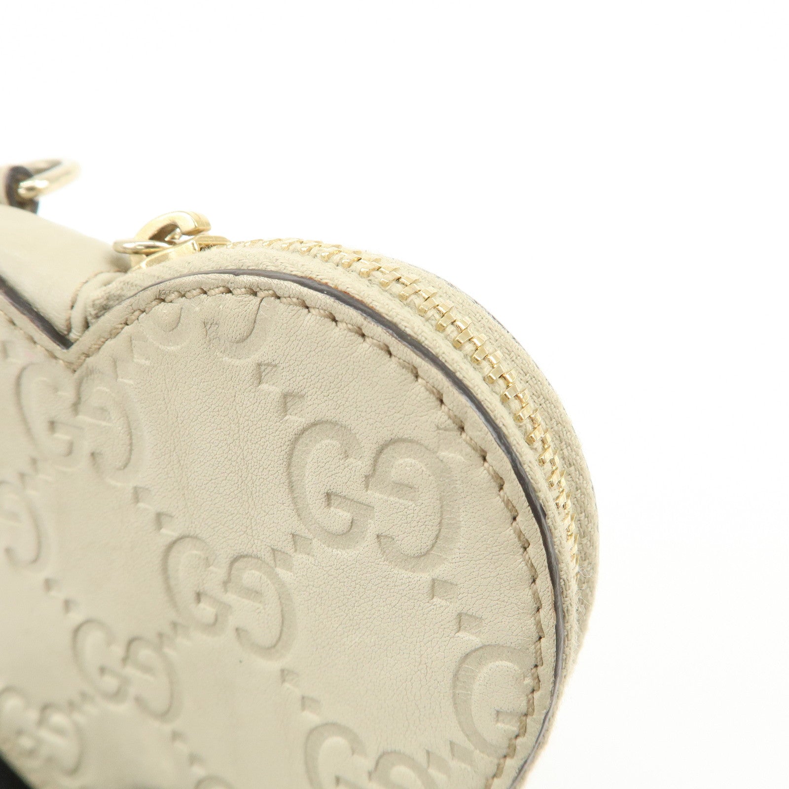 GUCCI Lovely Heart Logo Guccissima Leather Coin Case Ivory 152615