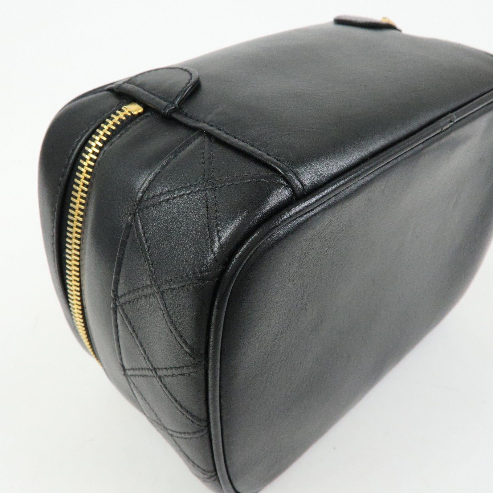 CHANEL Bicolore COCO Mark Lamb Skin Cosmetic Case Black A01618