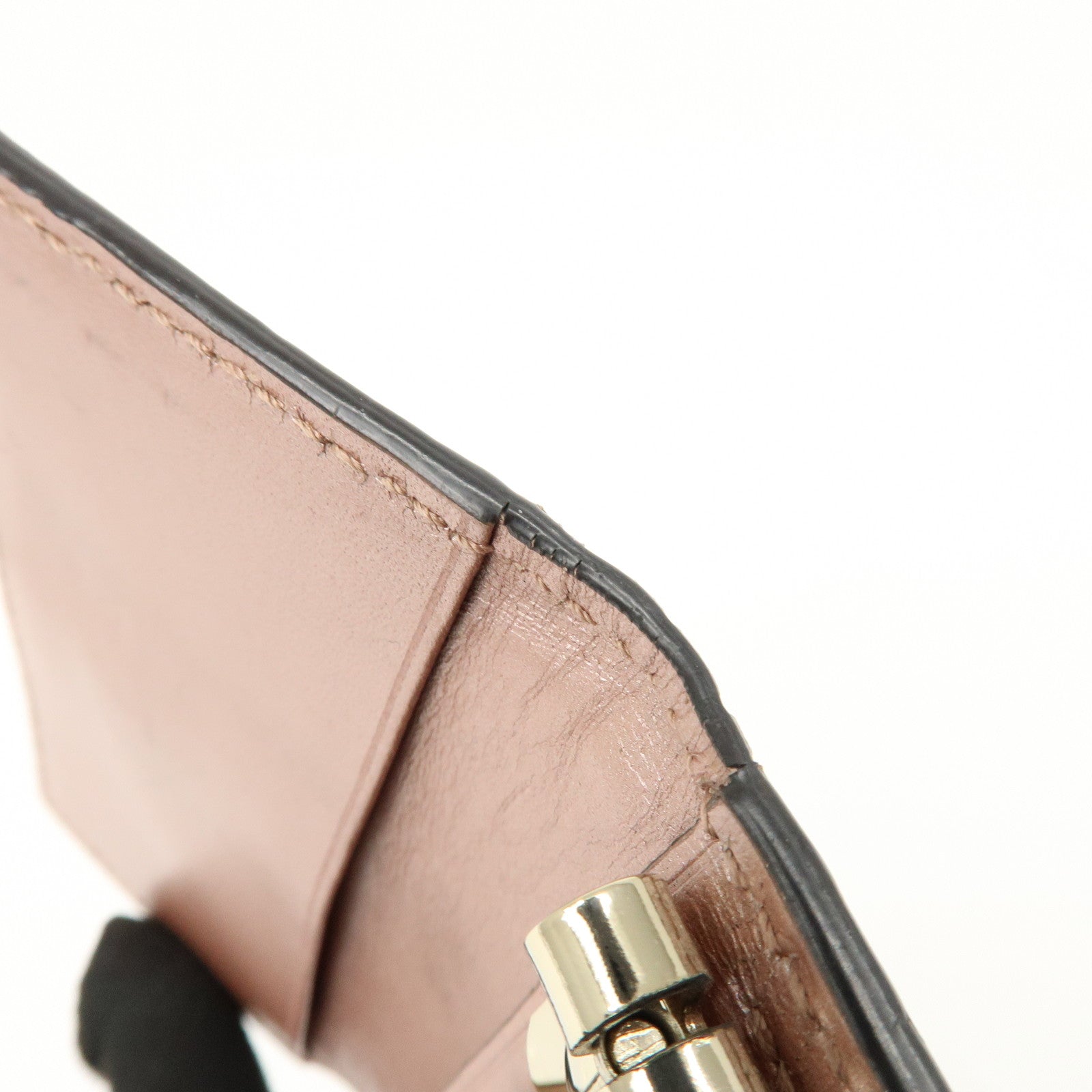 GUCCI Interlocking G Lovely Heart Guccissima Leather KeyCase 322322