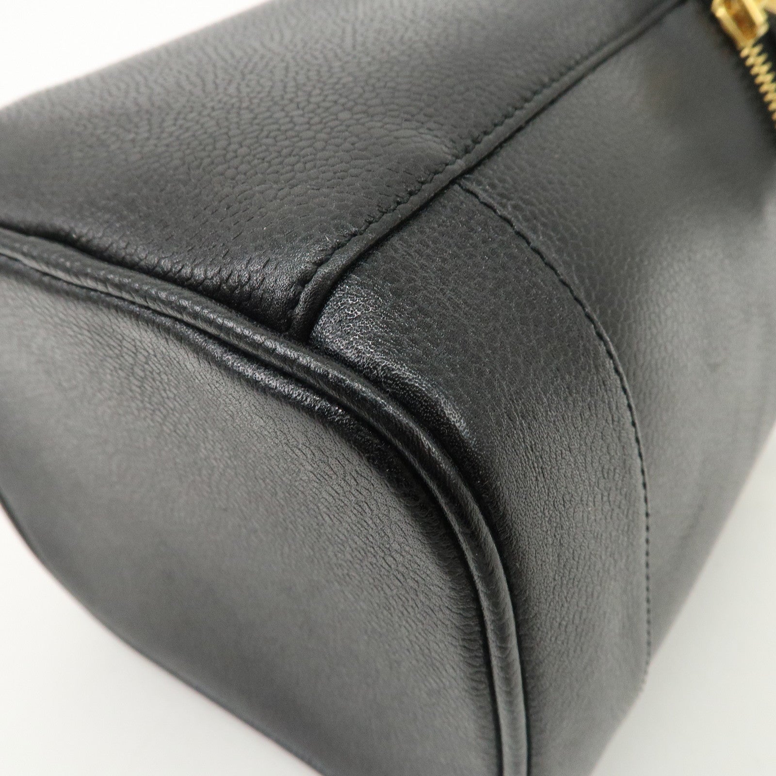 CHANEL COCO Mark Caviarskin Vanity Bag Hand Bag Cosmetic Bag Black A01998