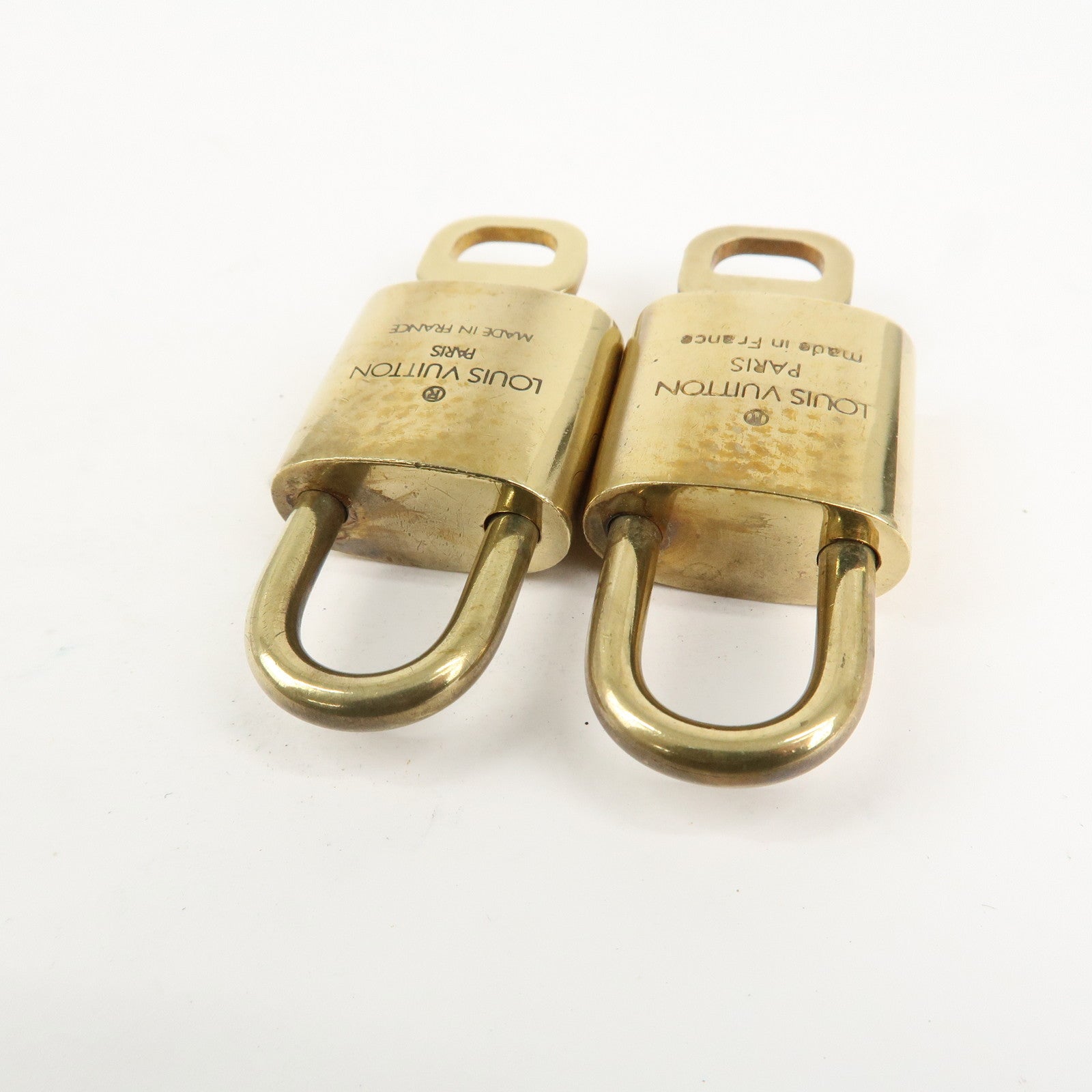 Louis Vuitton Set of 10 Lock & Key Cadena Key Lock Metal Gold Used
