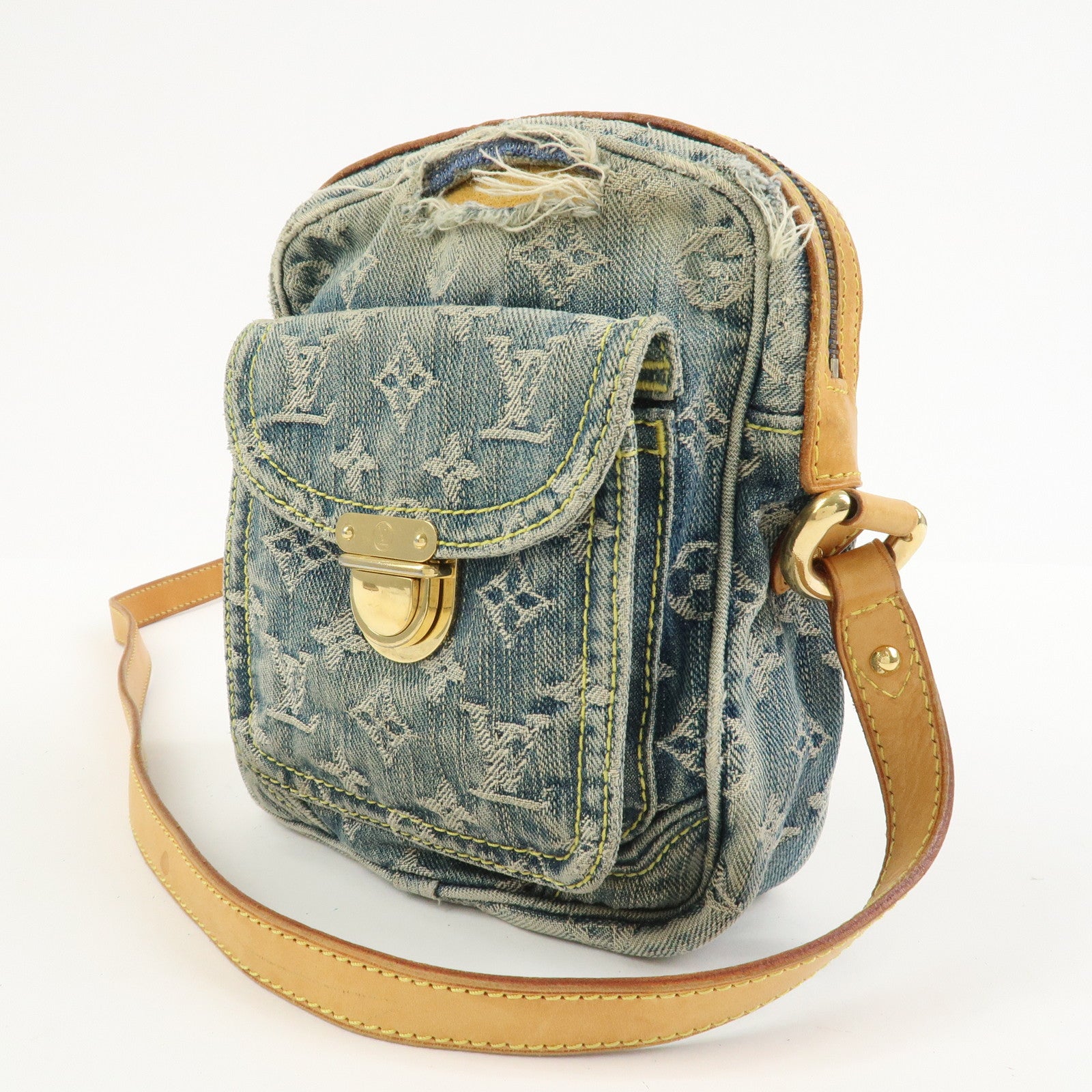 Louis Vuitton Monogram Denim Camera Bag Shoulder Bag Blue M95348
