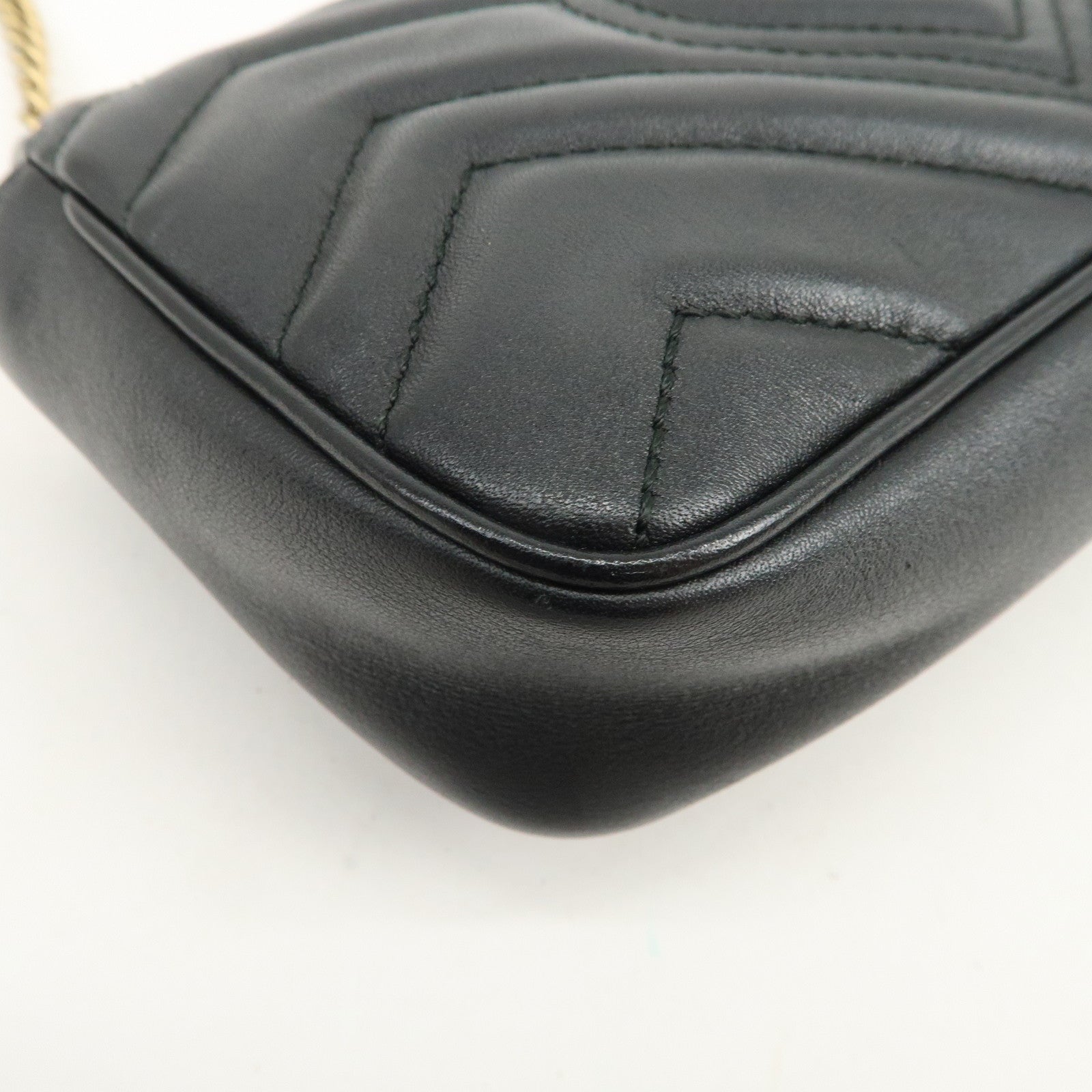 GUCCI GG Marmont Leather Chain Shoulder Bag Black Gold 476433