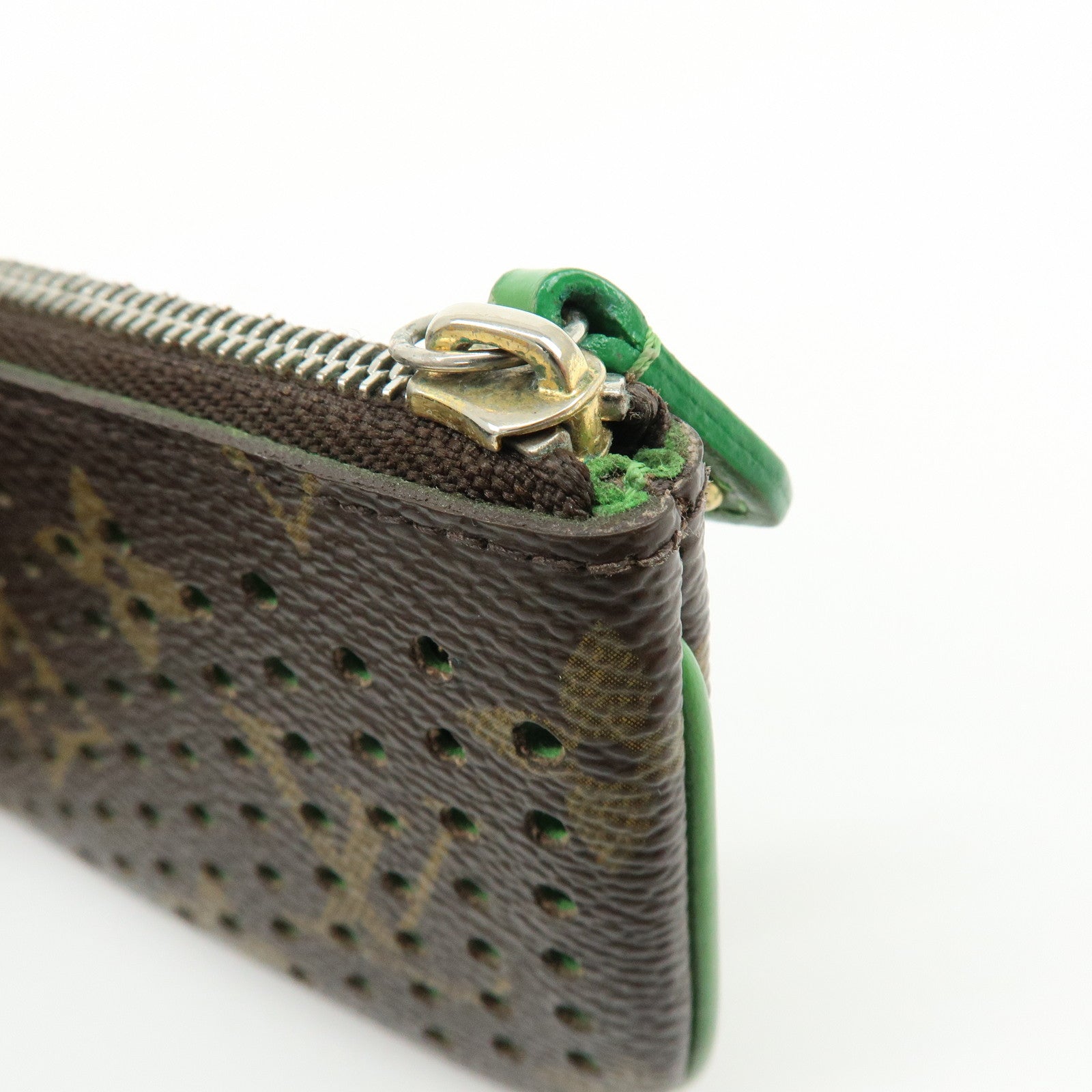Louis Vuitton Monogram Perfo Pochette Cles Key Case Vert M95186