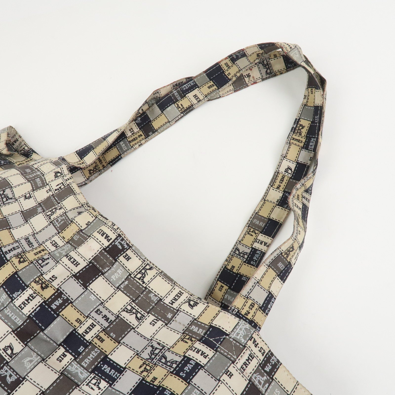 HERMES Buffle Skipper Silk Bolduc Silky Pop Tote Eco Bag Multicolor