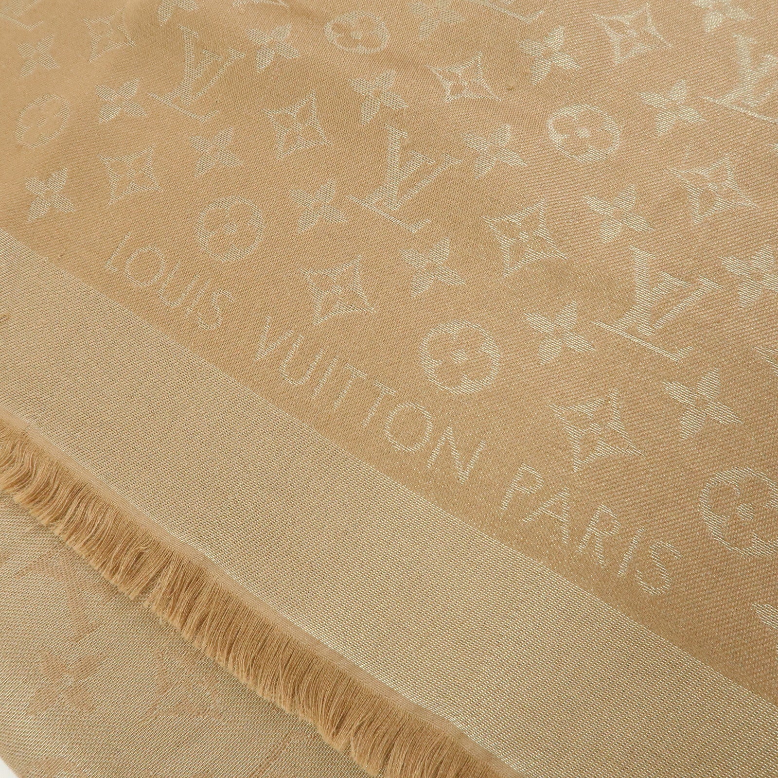 Louis Vuitton Shawl Monogram Shine Silk Rayon Scarf Beige M70459