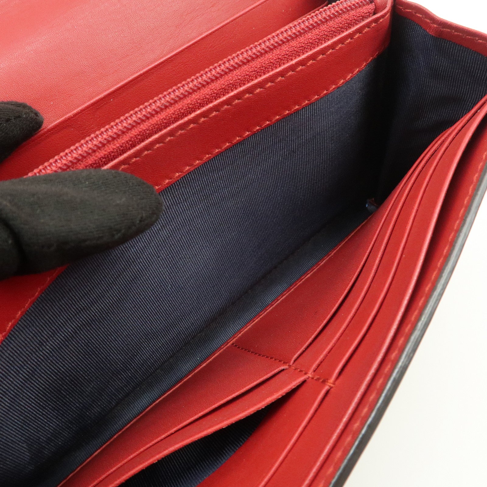 GUCCI GG Blooms GG Supreme Continental Wallet Beige Blue 404070