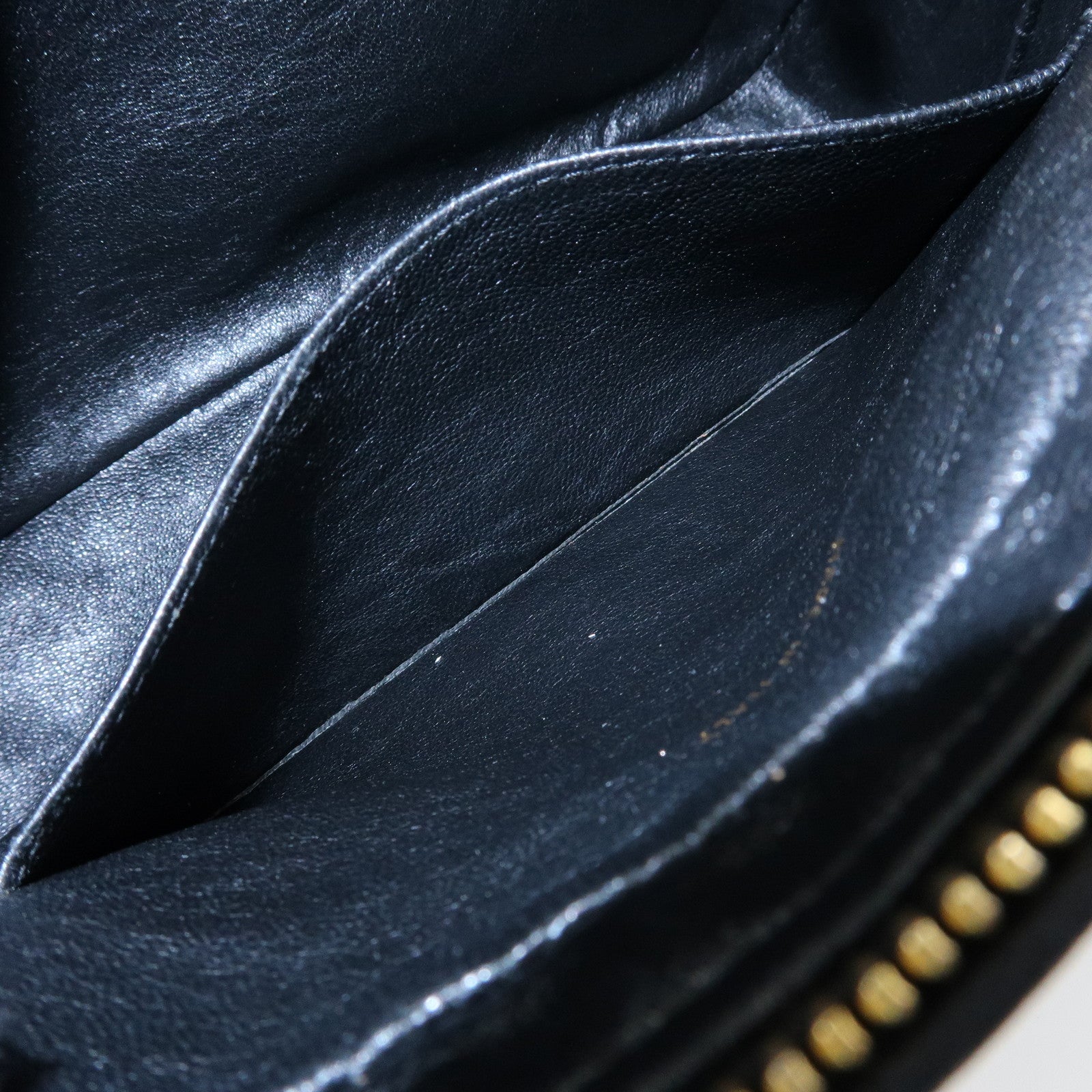 CHANEL Matelasse Lambskin Chain Shoulder Bag Crossbody Bag Black