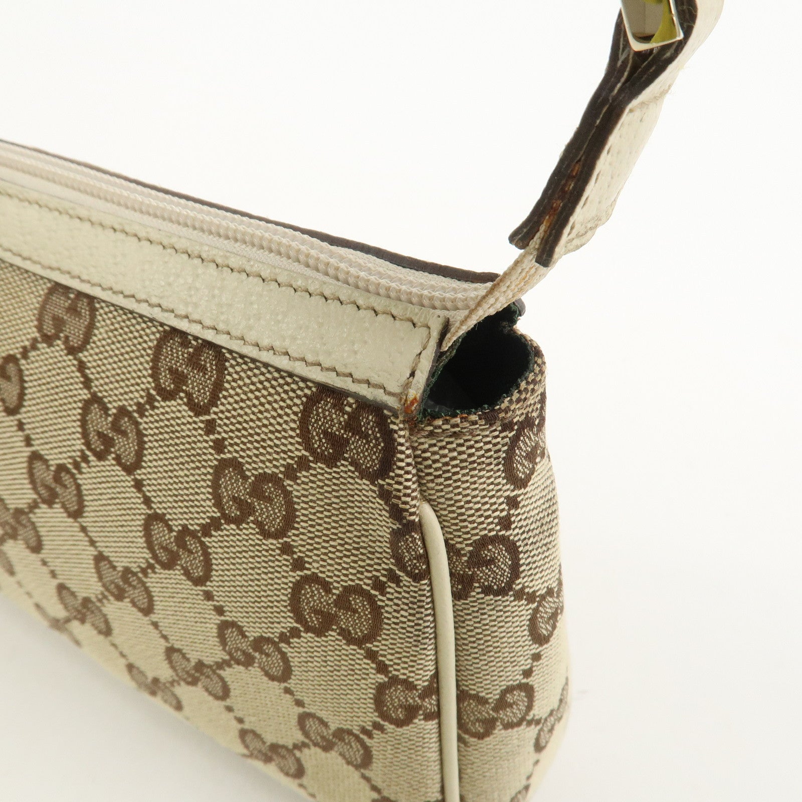 GUCCI Abbey GG Canvas Leather Pouch Hand Bag Brown Ivory 145750