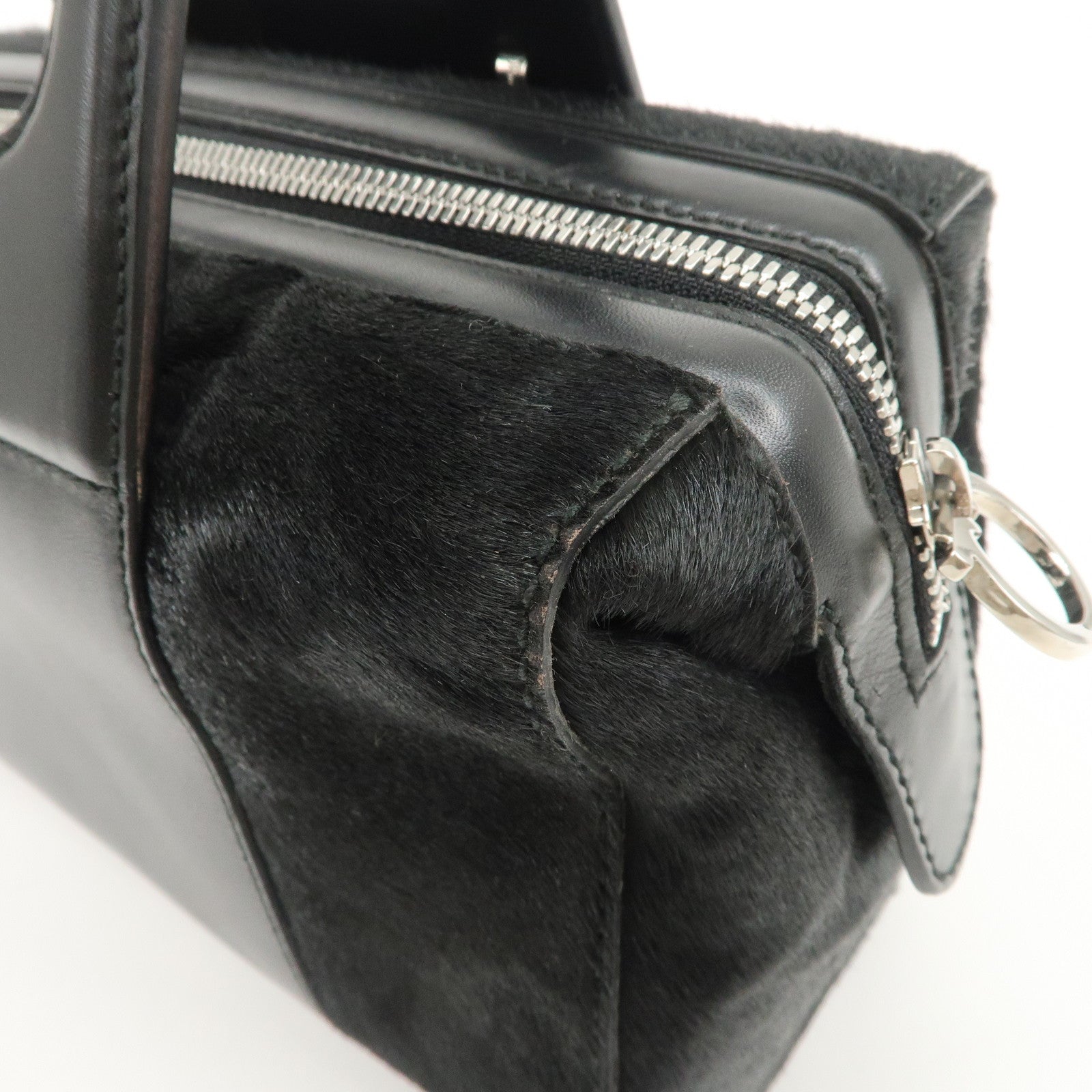 Ferragamo Gancini Leather Unborn Calf Hand Bag Black Used