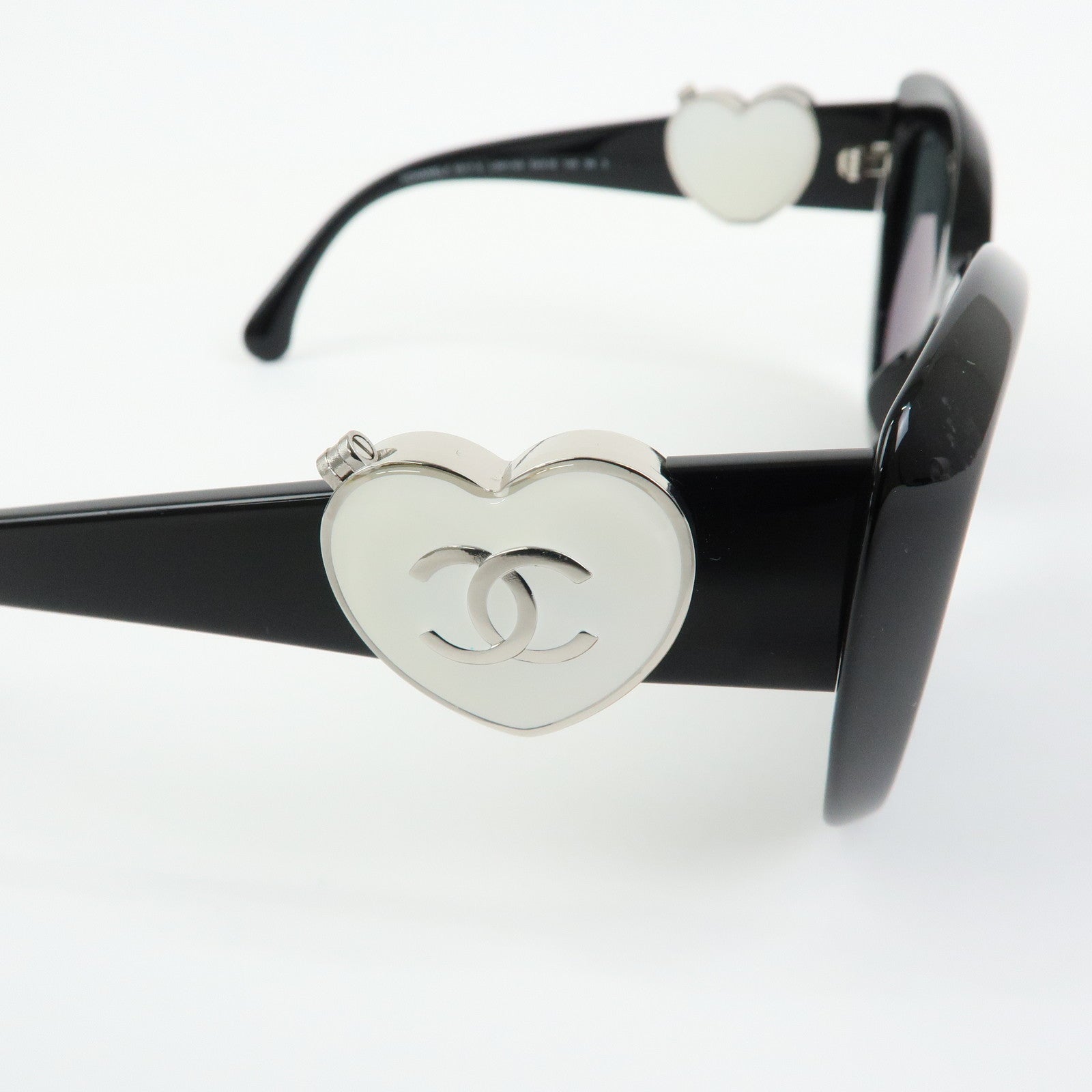 CHANEL COCO Mark Plastic Sunglasses 54▢18 140 3N S Black 5517A