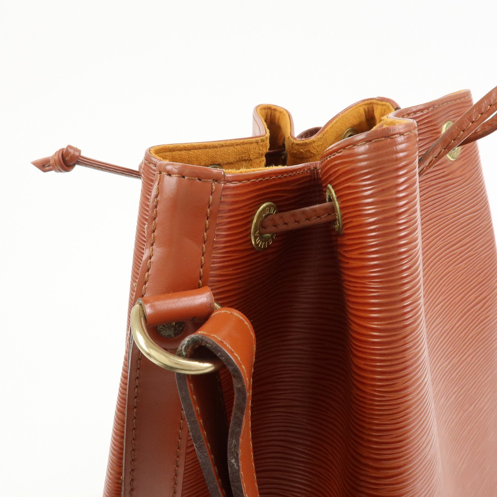 Louis Vuitton Epi Noe Leather Shoulder Bag Kenya Brown M44003