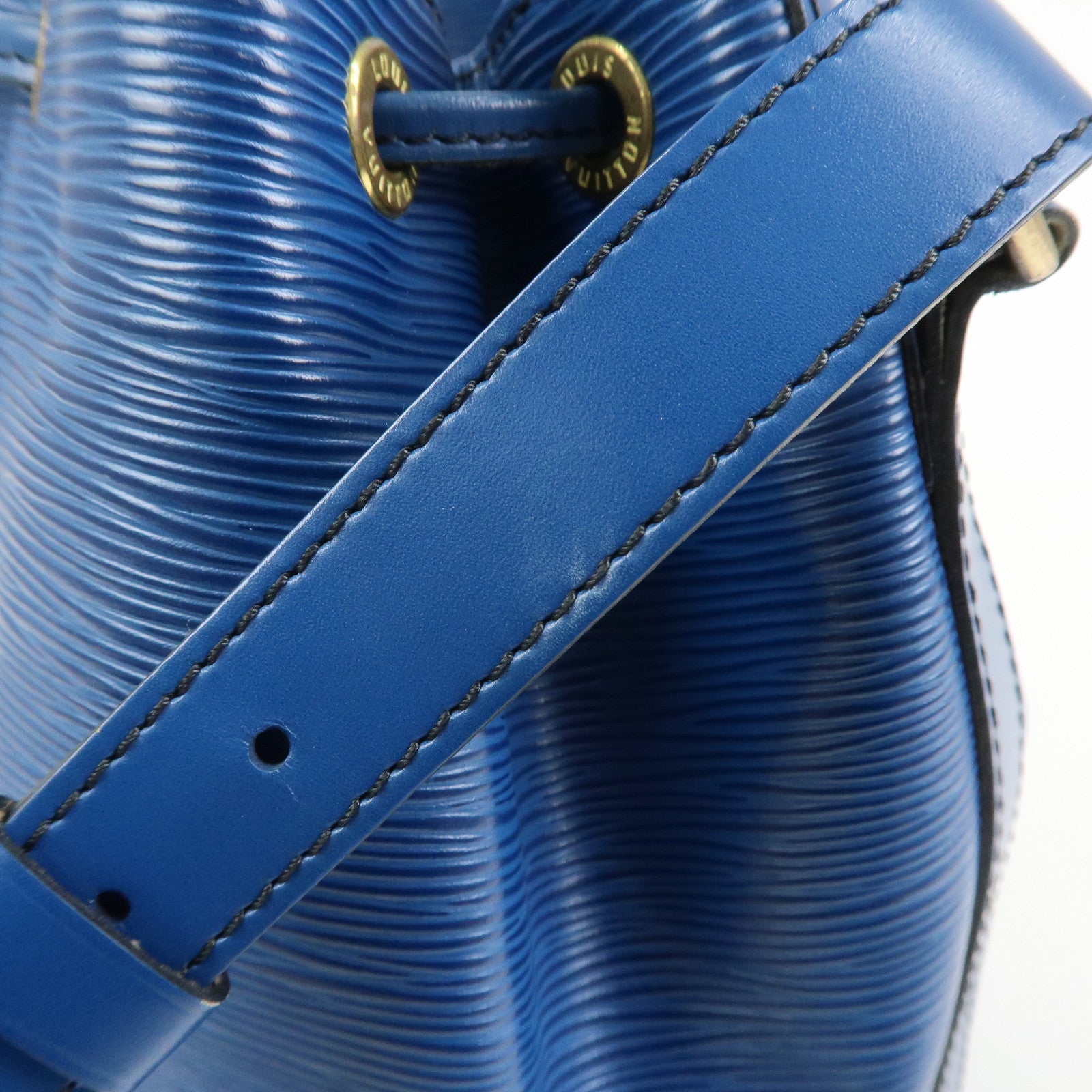 Louis Vuitton Epi Petit Noe Shoulder Bag Toledo Blue M44105