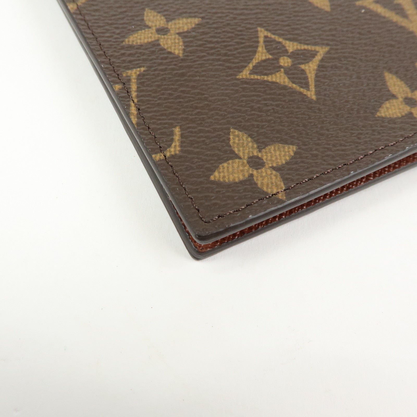 Louis Vuitton Monogram Couverture Passeport NM Passport Case M64502