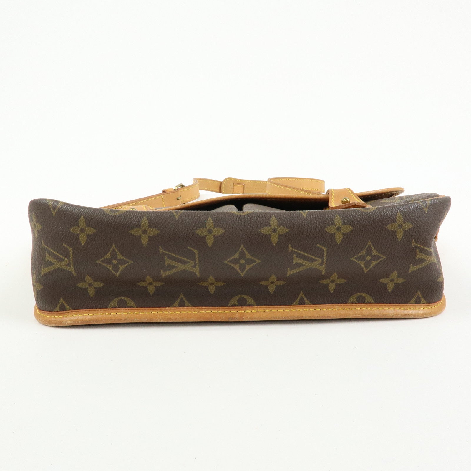 Louis Vuitton Monogram Gibeciere MM Shoulder Bag M42247