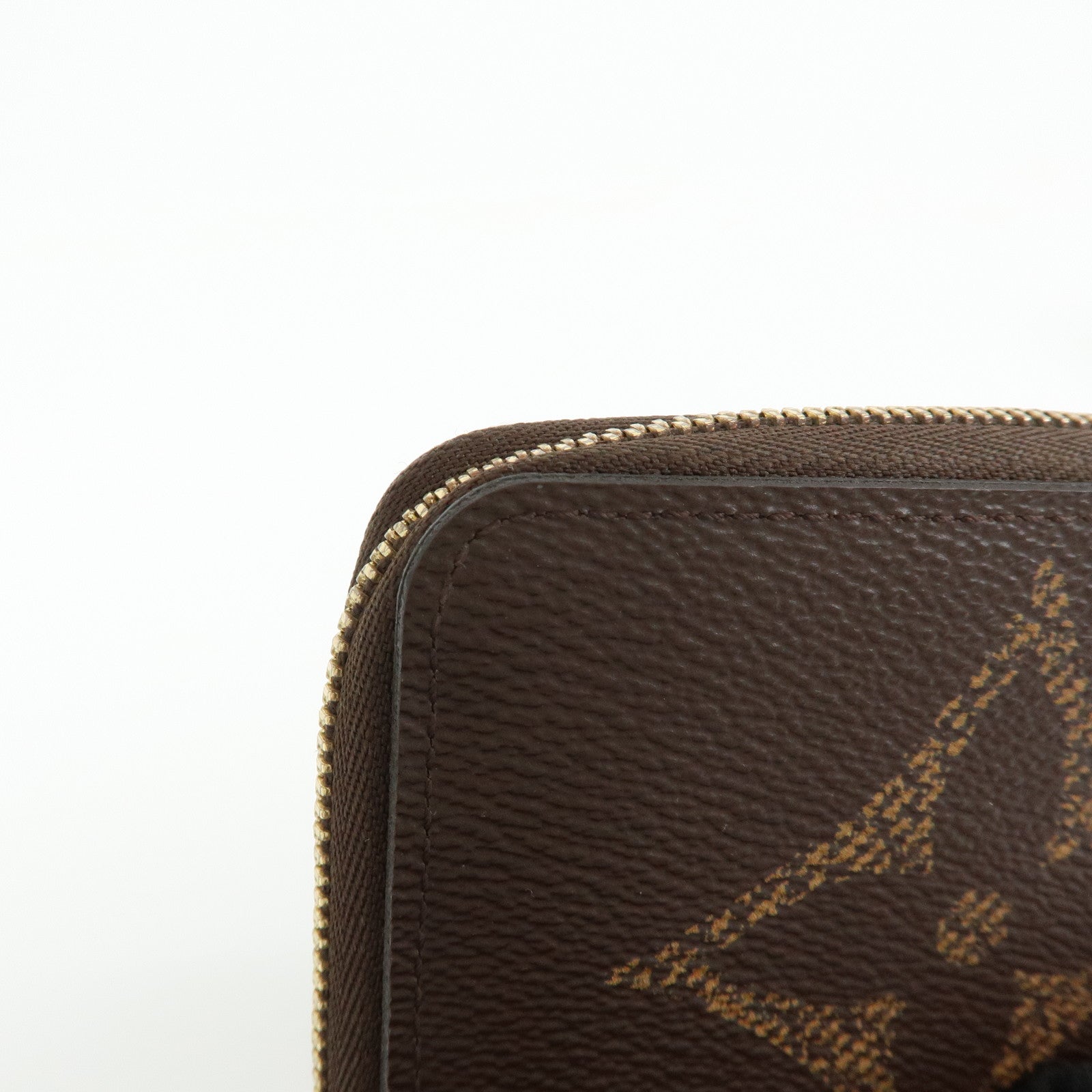 Louis Vuitton Monogram Giant Monogram Canvas Zippy Coin Case