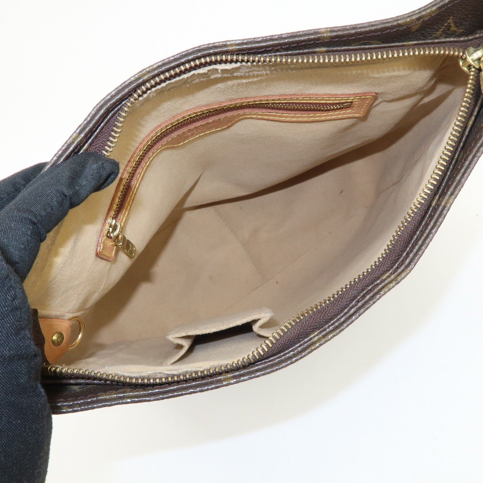 Louis Vuitton Monogram Looping GM Shoulder Bag Bown M51145