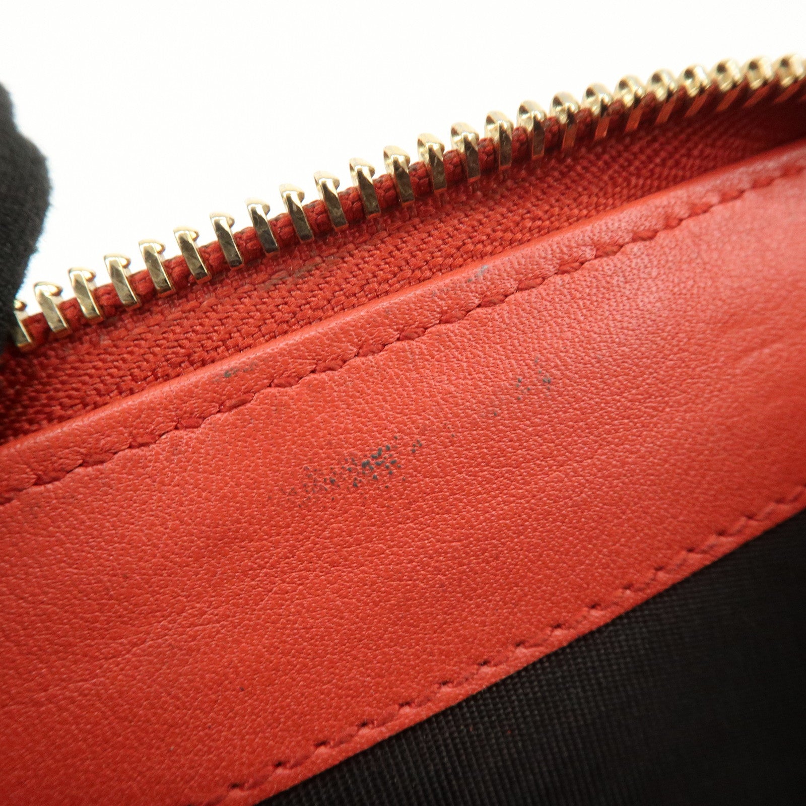 GUCCI Guccissima Leather Bi-fold Compact Wallet Red 346056