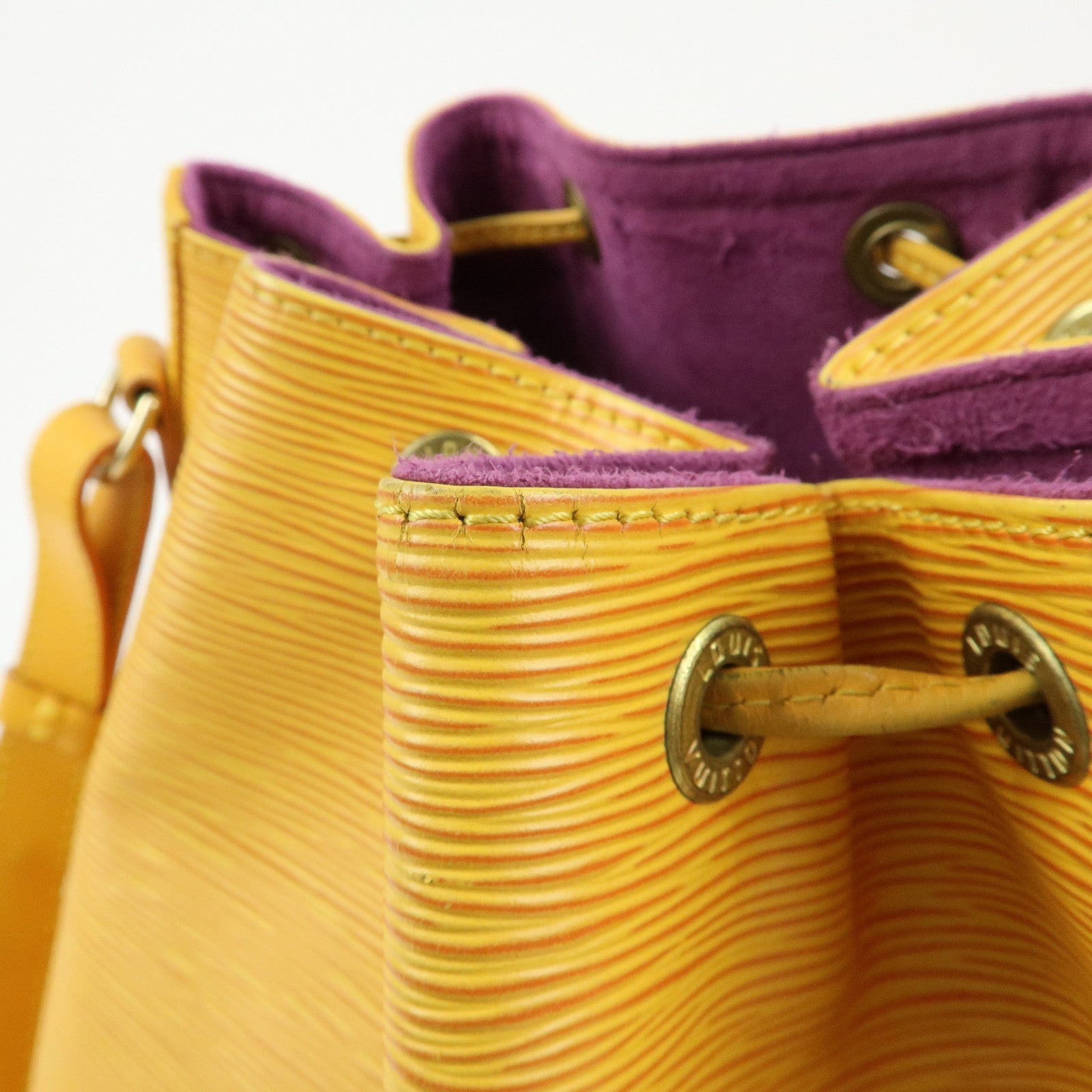 Louis Vuitton Epi Noe Leather Shoulder Bag Tassili Yellow M44009