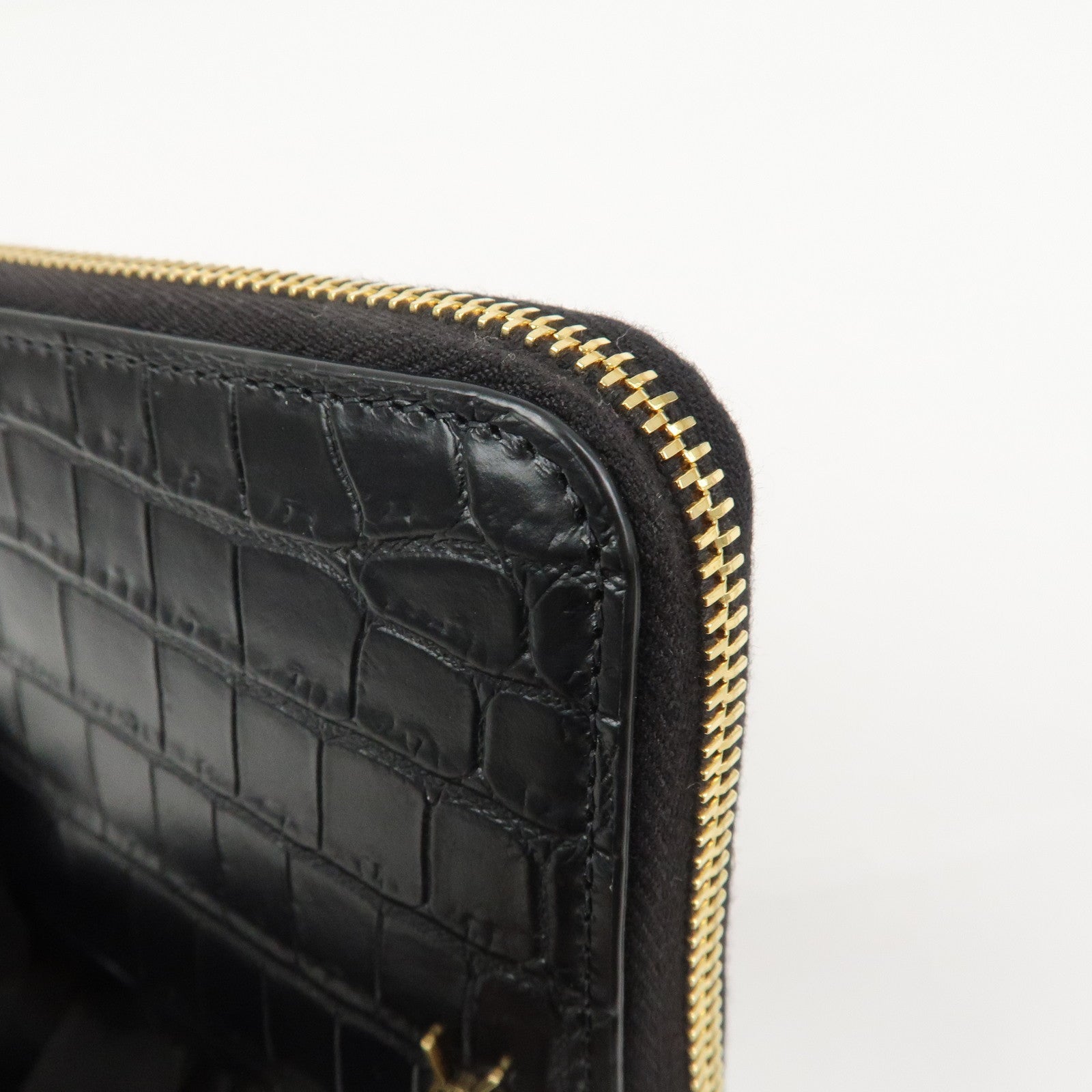 SAINT LAURENT Logo Emboss Leather Zippy Long Wallet Black
