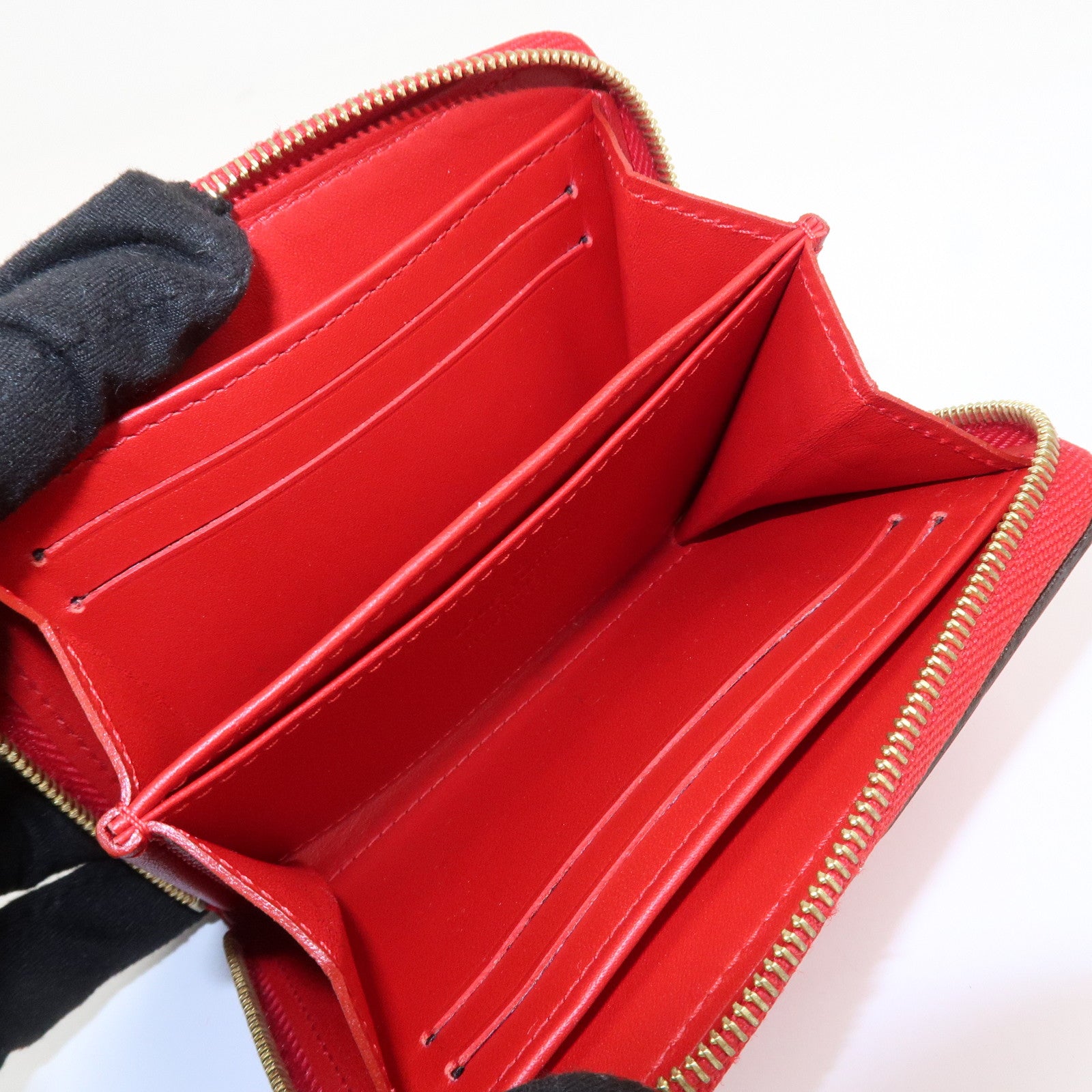 Louis Vuitton Vernis Leather Zippy Coin Purse Wallet Cerise M90202