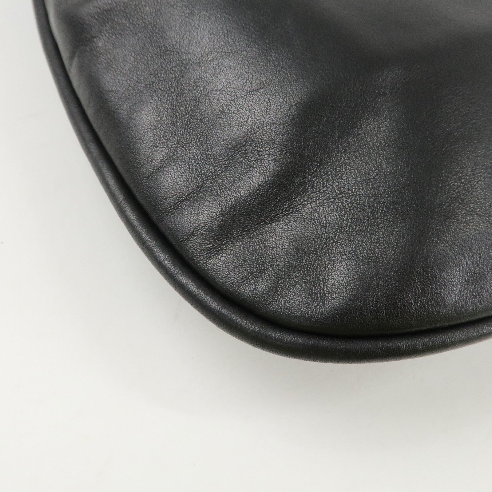 GUCCI Drawstring Leather Shoulder Bag Hand Bag Black 001.4033 Used