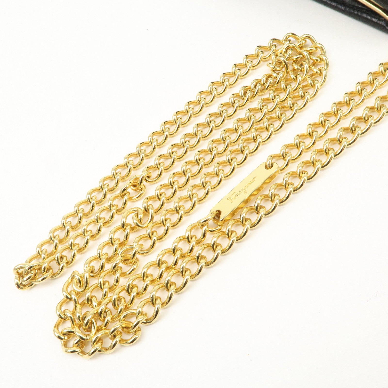 Ferragamo Vara Leather Ribbon Mini Chain Shoulder Bag Black Used