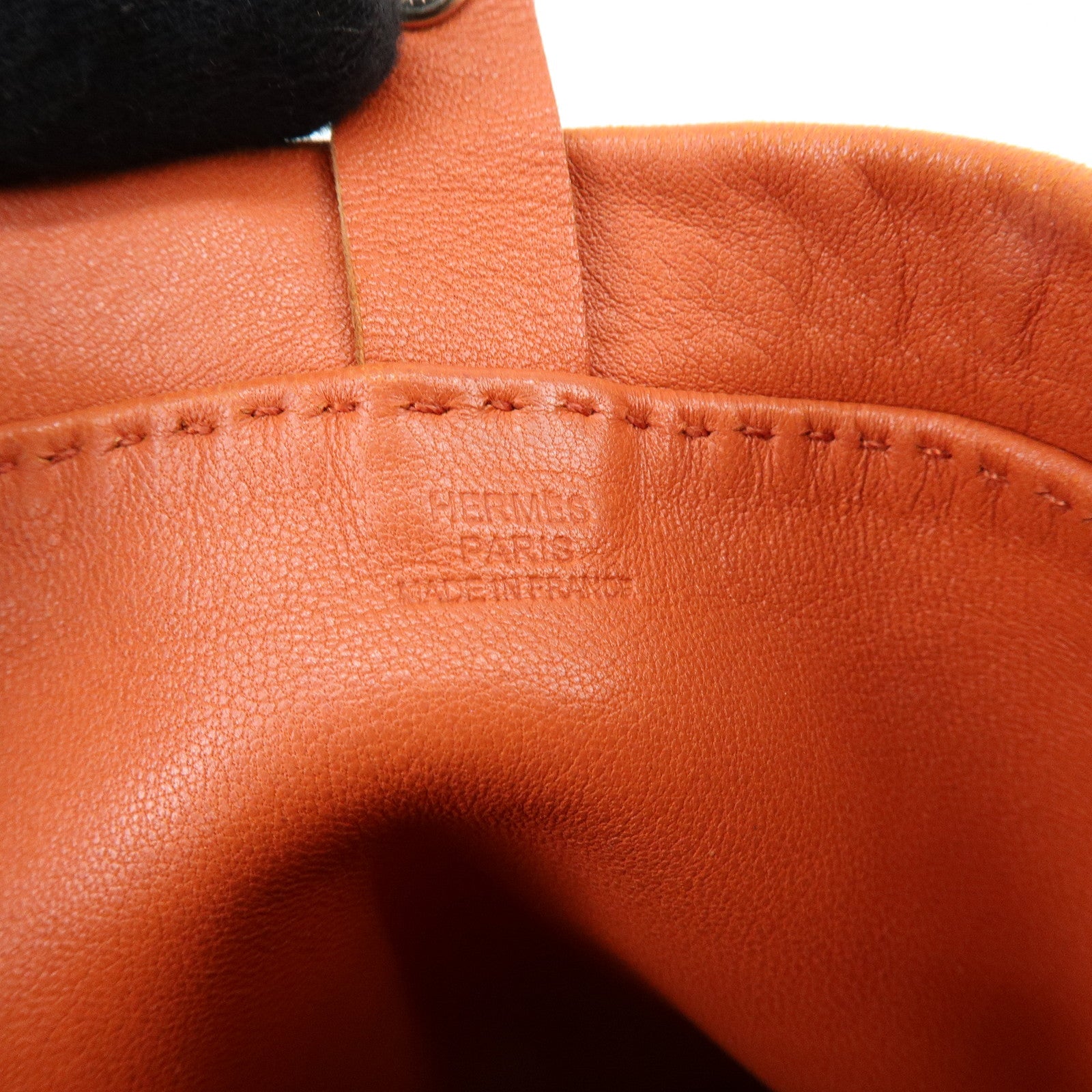 HERMES Leather Clou de Selle Shoulder Bag Crossbody Bag □P Stamped