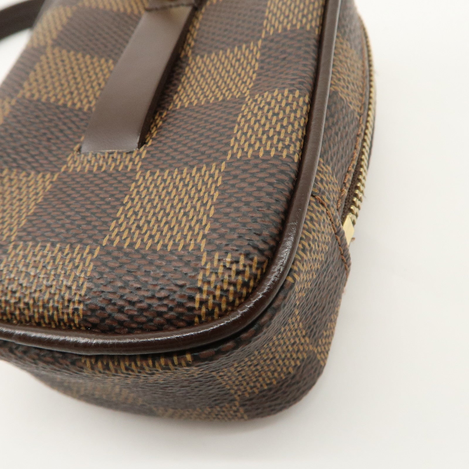 Louis Vuitton Damier Canvas Etui Okapi PM Camera Case N61738 Used