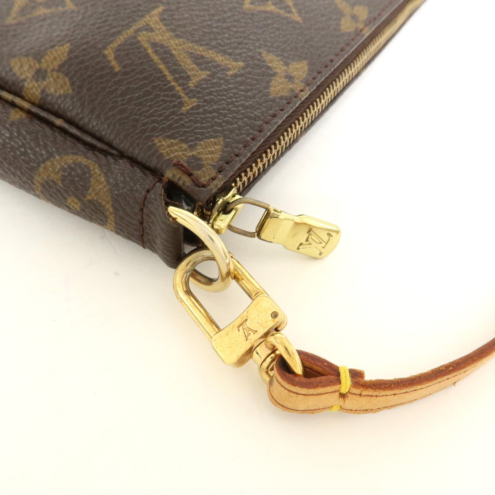 Louis Vuitton Monogram Pochette Accessoires Pouch Hand Bag M51980