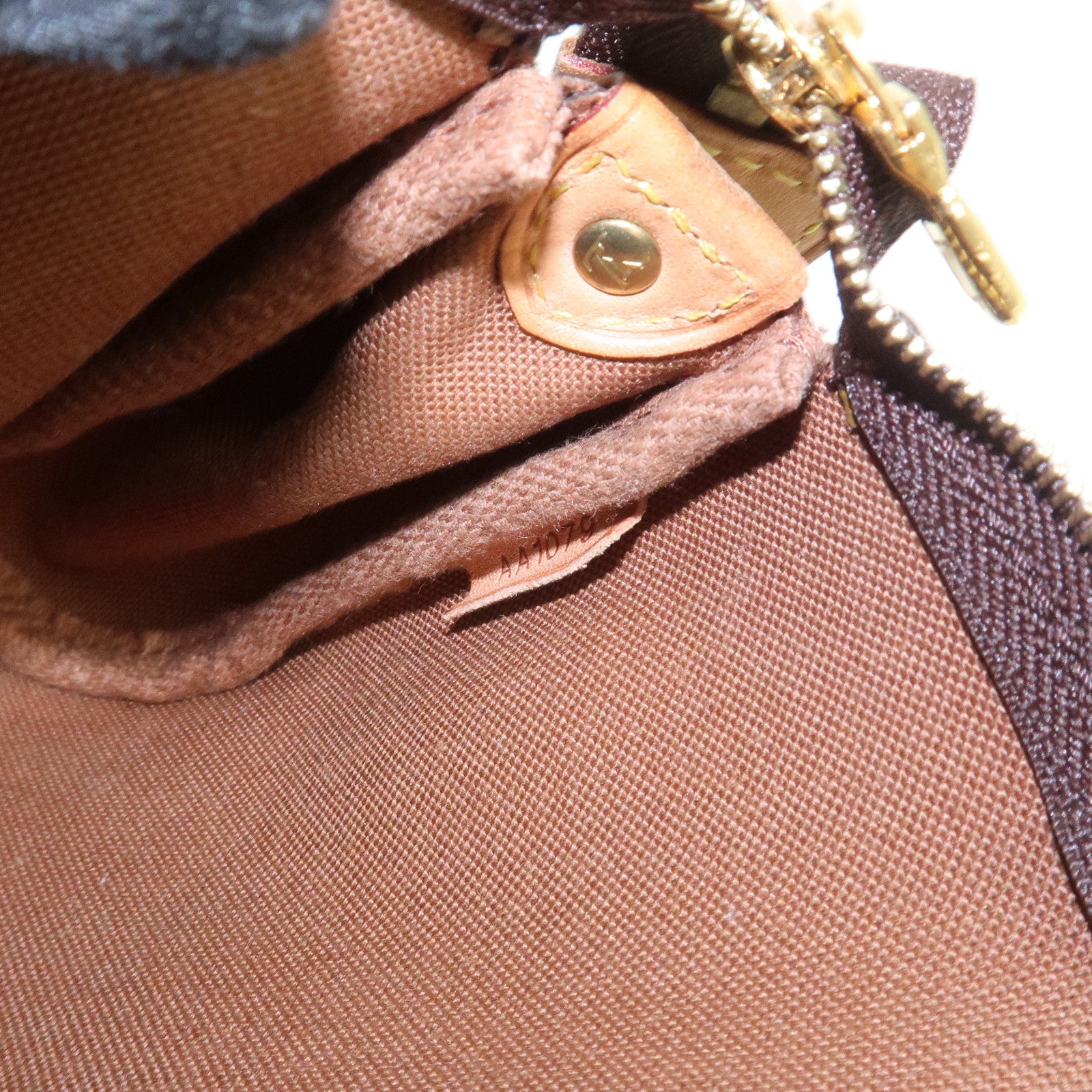 Louis Vuitton Monogram Eva 2Way Pouch Shoulder Bag Brown M95567