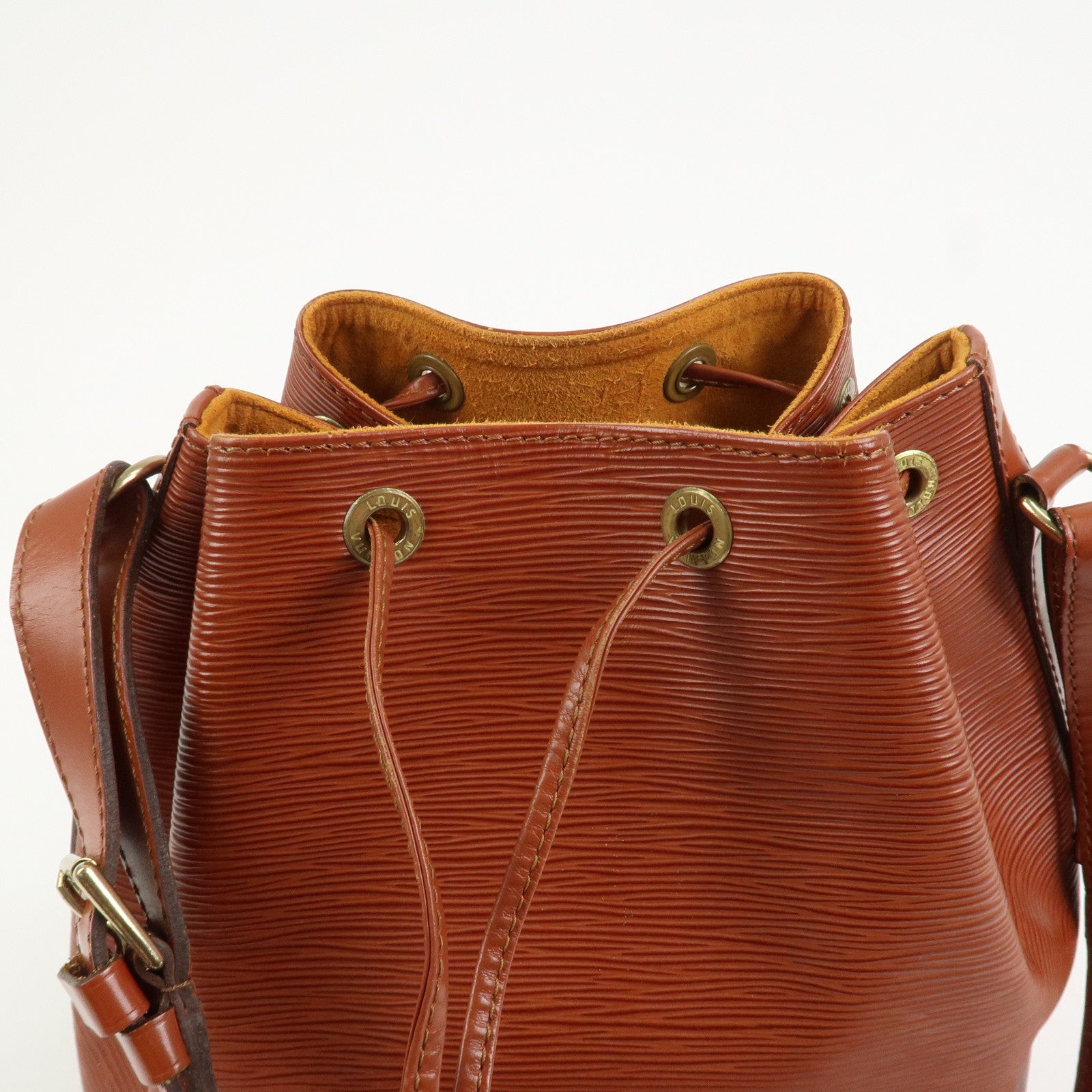 Louis Vuitton Epi Petit Noe Shoulder Bag Kenya Brown M44103