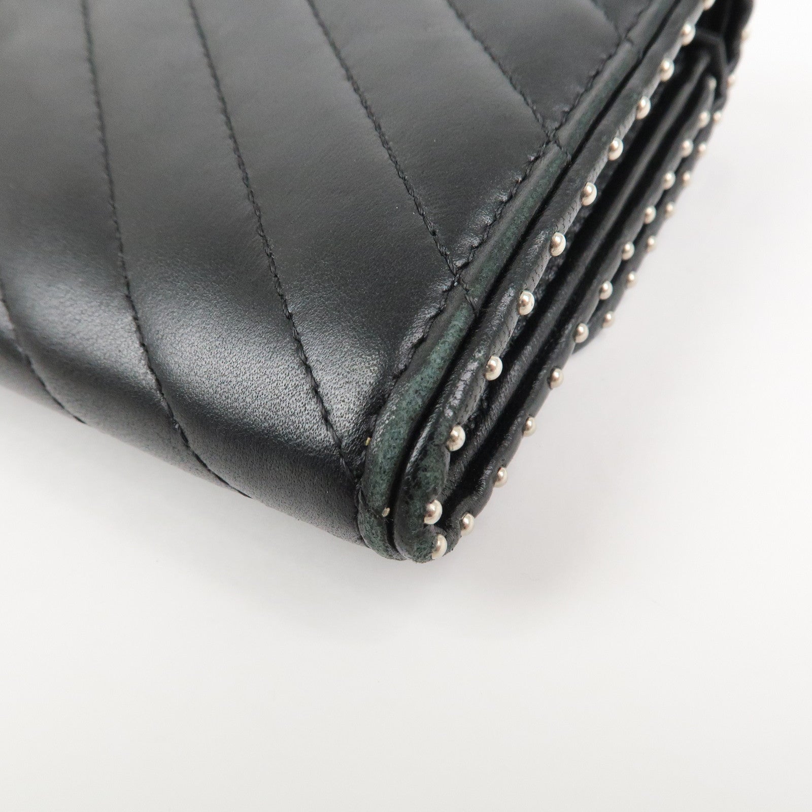 CHANEL COCO Mark V Stitch Leather Flap Long Wallet Black A81217