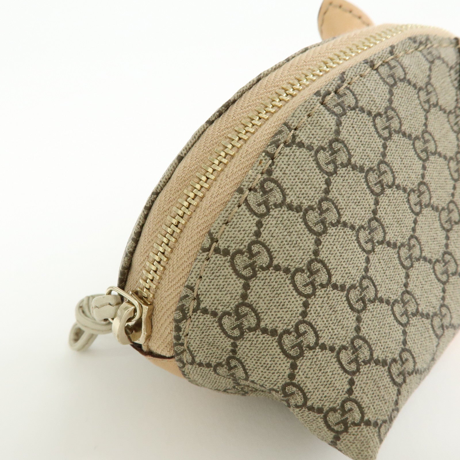 GUCCI GG Supreme Leather Pig Coin Case Purse Zoo Series 256866