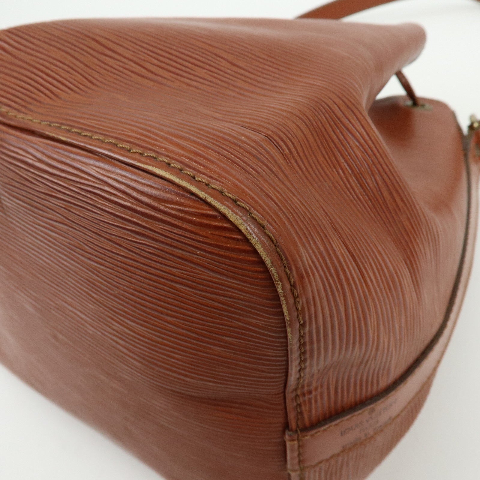 Louis Vuitton Epi Petit Noe Shoulder Bag Kenya Brown M44103