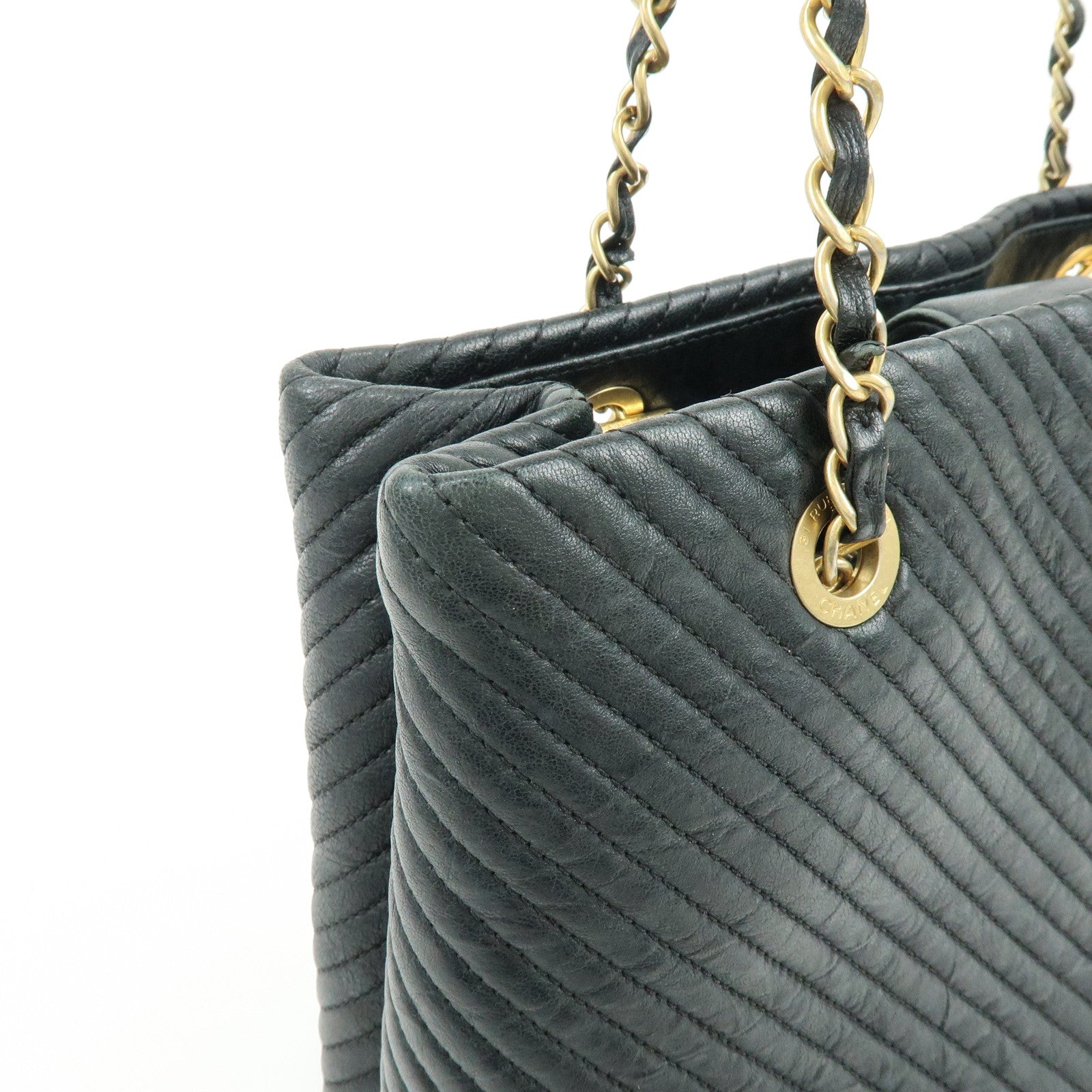 CHANEL Chevron Calf Leather Shoulder Bag Tote Bag Black