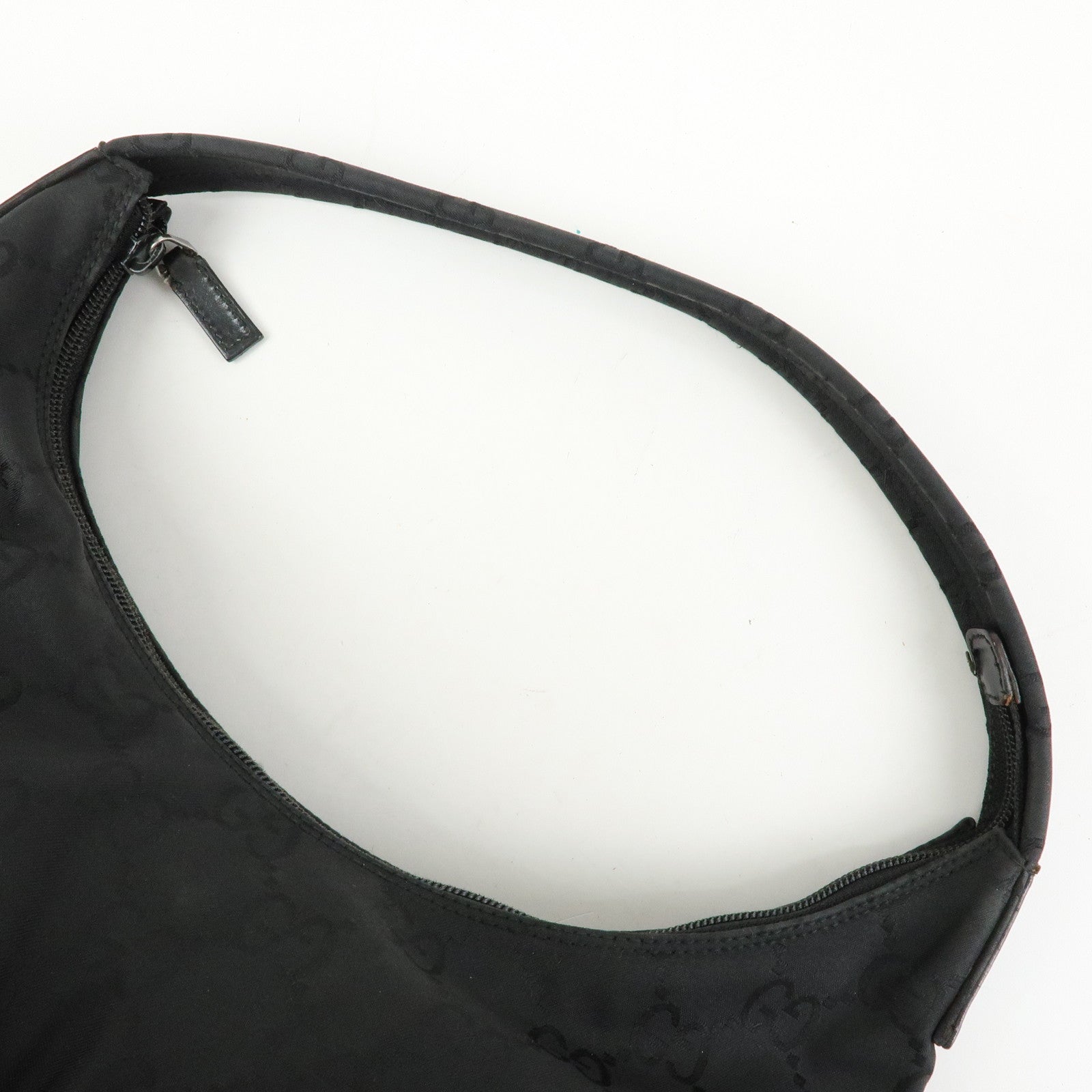 GUCCI Front Pocket GG Nylon Leather Shoulder Bag Black 001・3380
