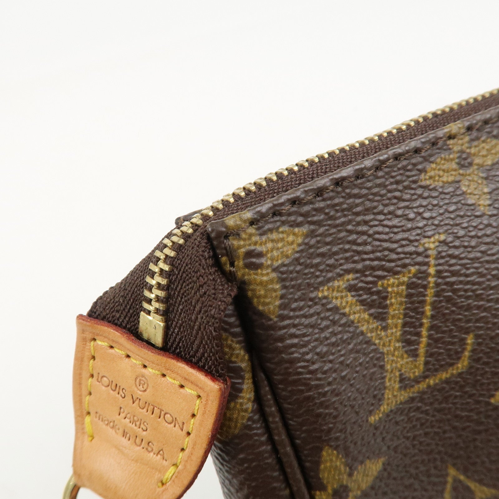 Louis Vuitton Monogram Pochette Accessoires Hand Bag Brown M51980