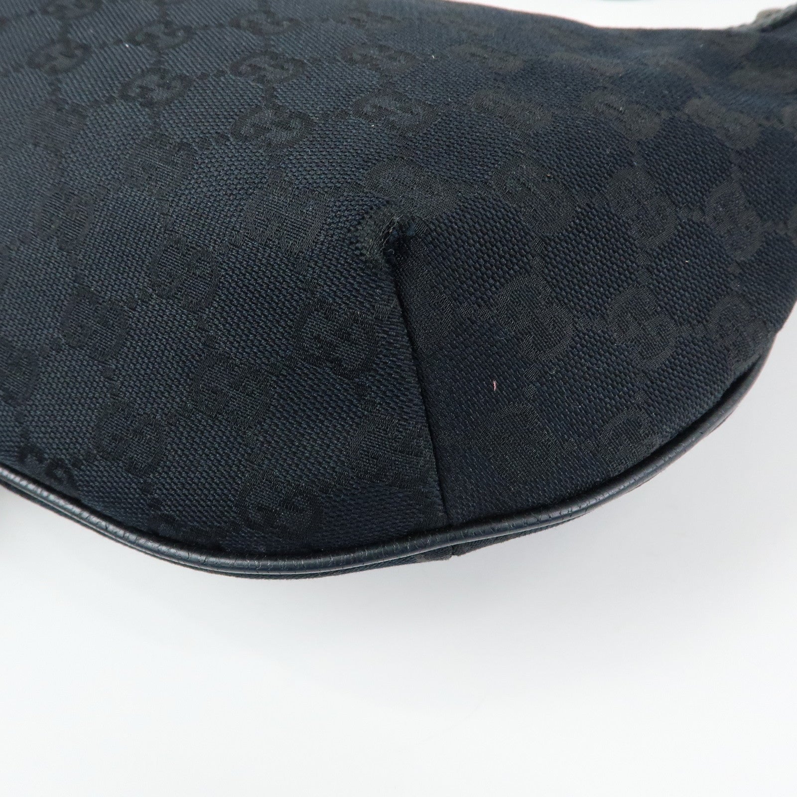 GUCCI GG Canvas Leather Shoulder Bag Crossbody Bag Black 181092