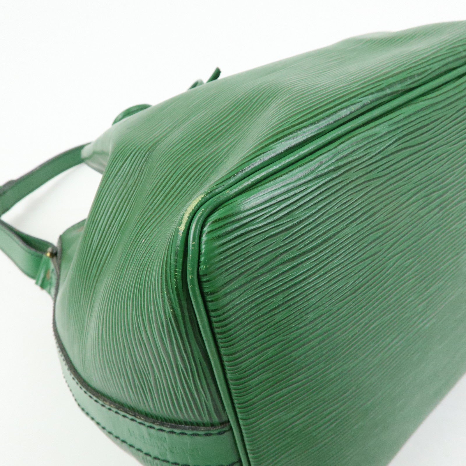 Louis Vuitton Epi Petit Noe Shoulder Bag Borneo Green M44104