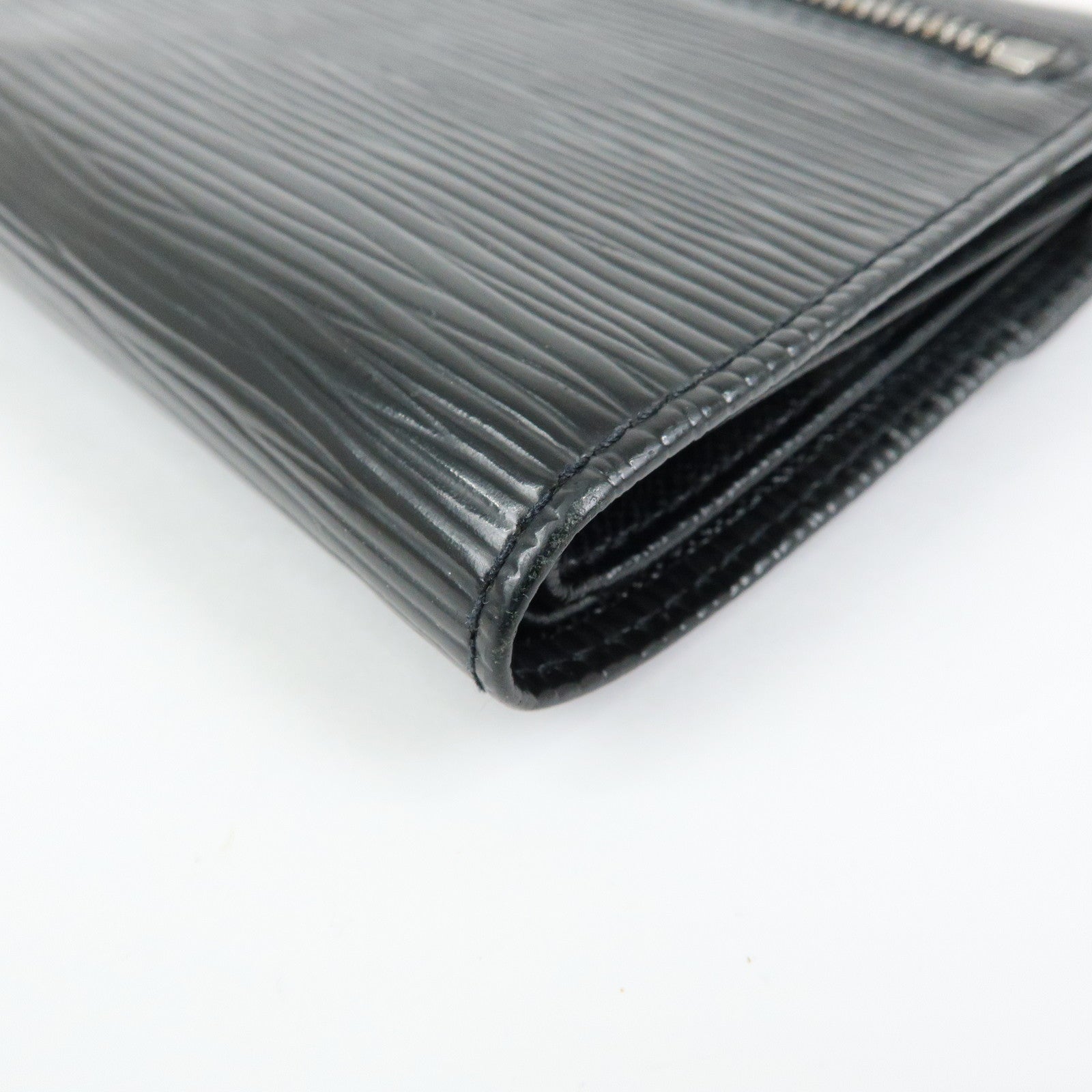 Louis Vuitton Epi Portefeuille Koala Compact Wallet Noir M58012