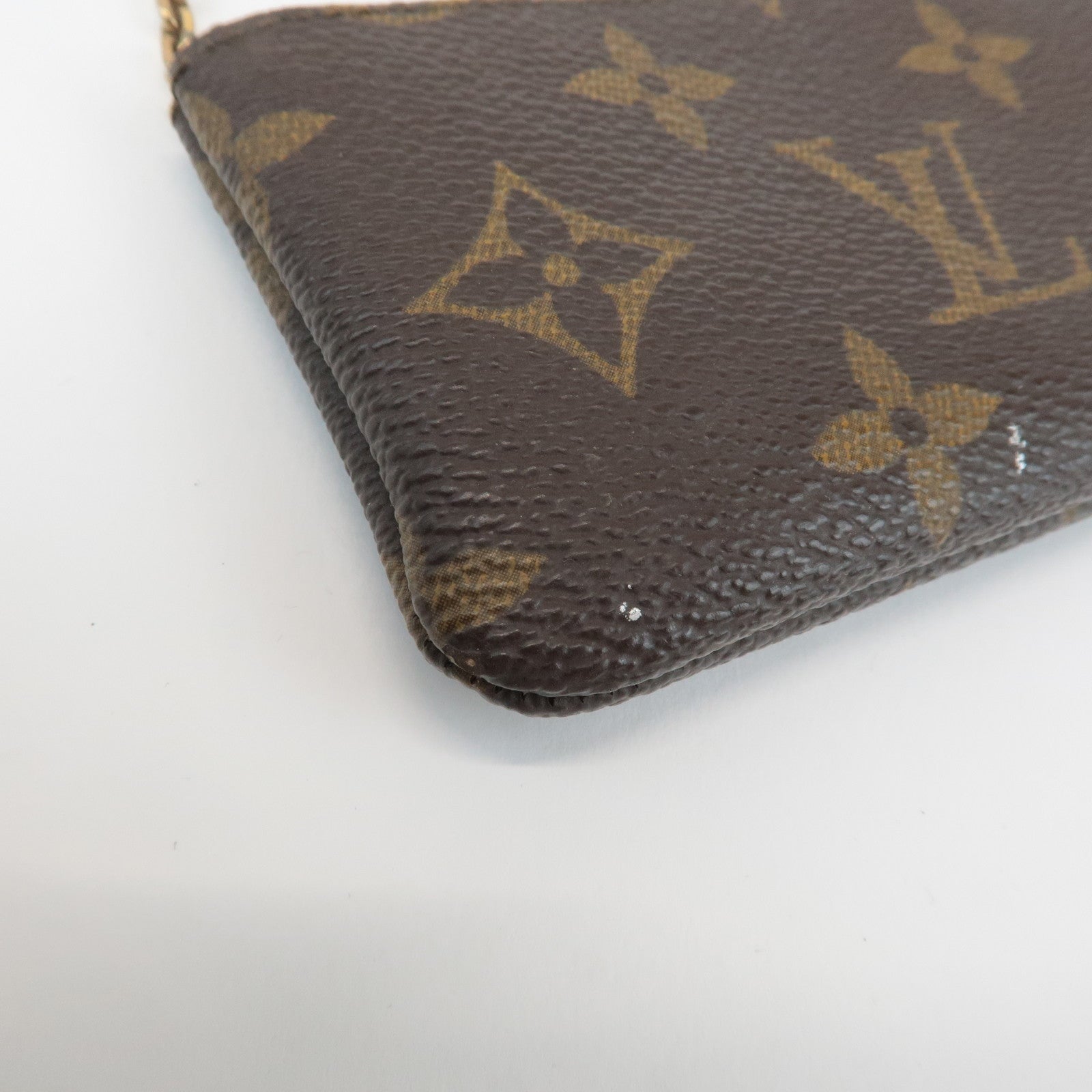 Louis Vuitton Monogram Pochette Cles Coin Case Key Case M62650