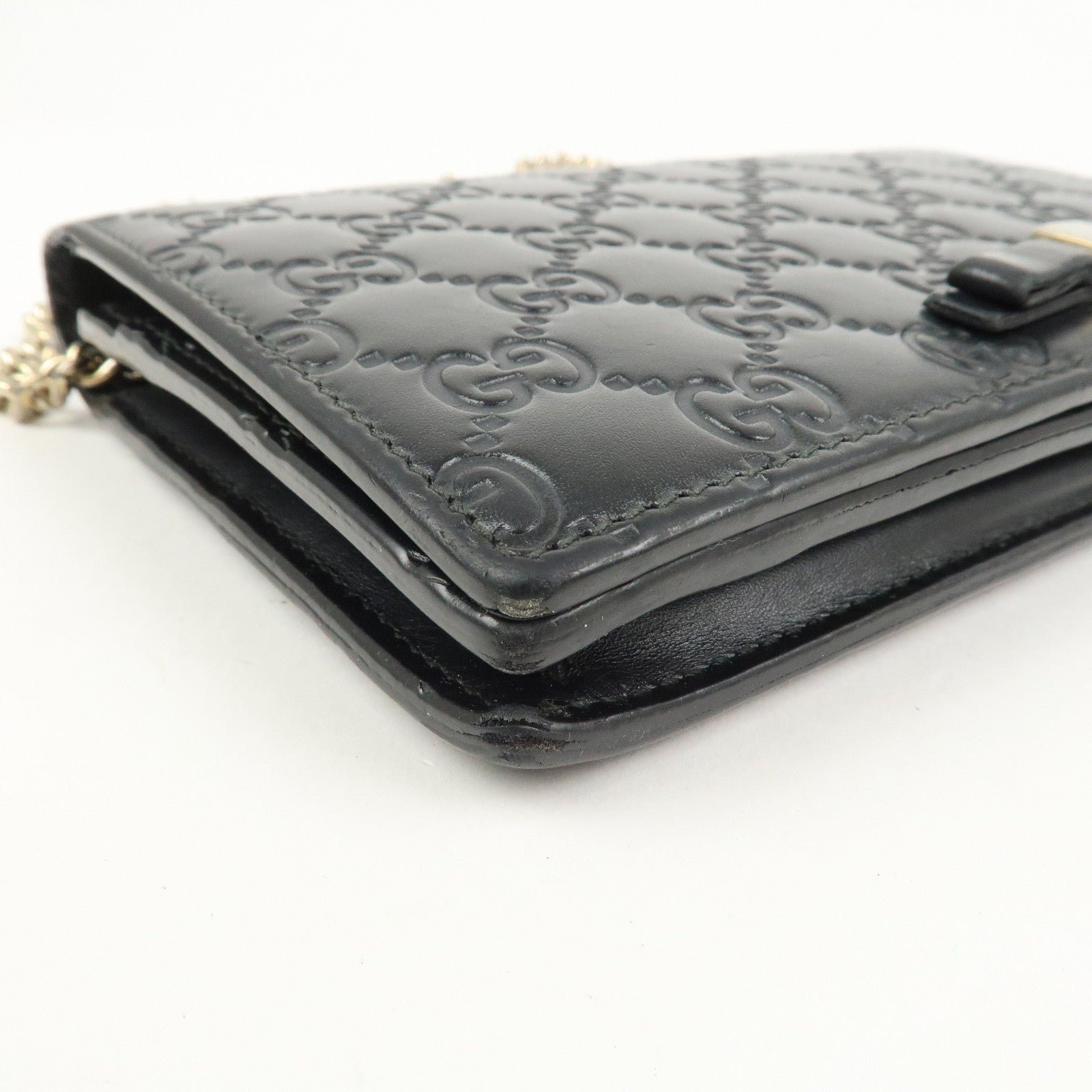 GUCCI Interlocking G Guccissima Leather Chain Shoulder Wallet Black