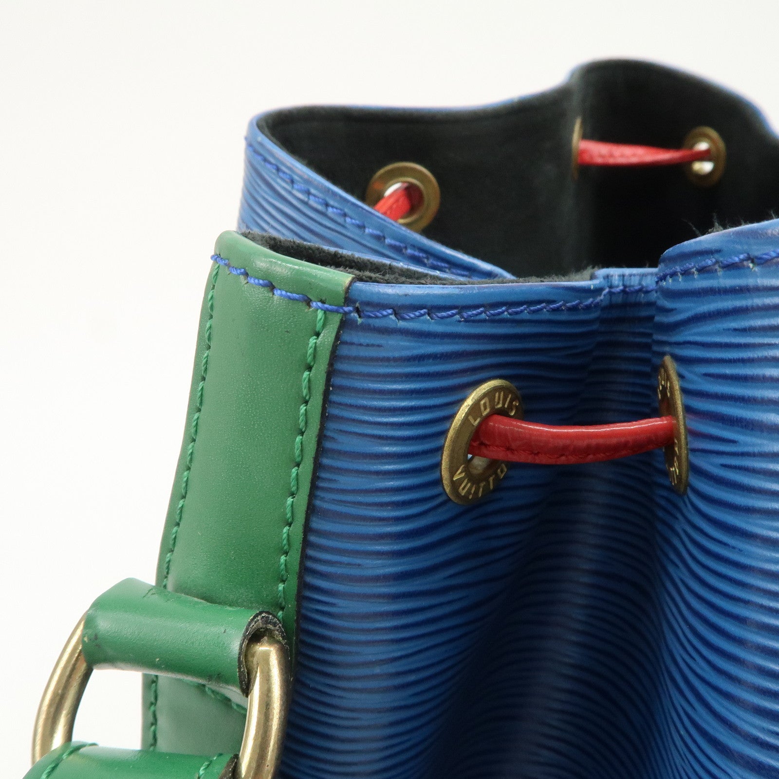 Louis Vuitton Epi Noe Tricolor Shoulder Bag Blue Green Red M44082