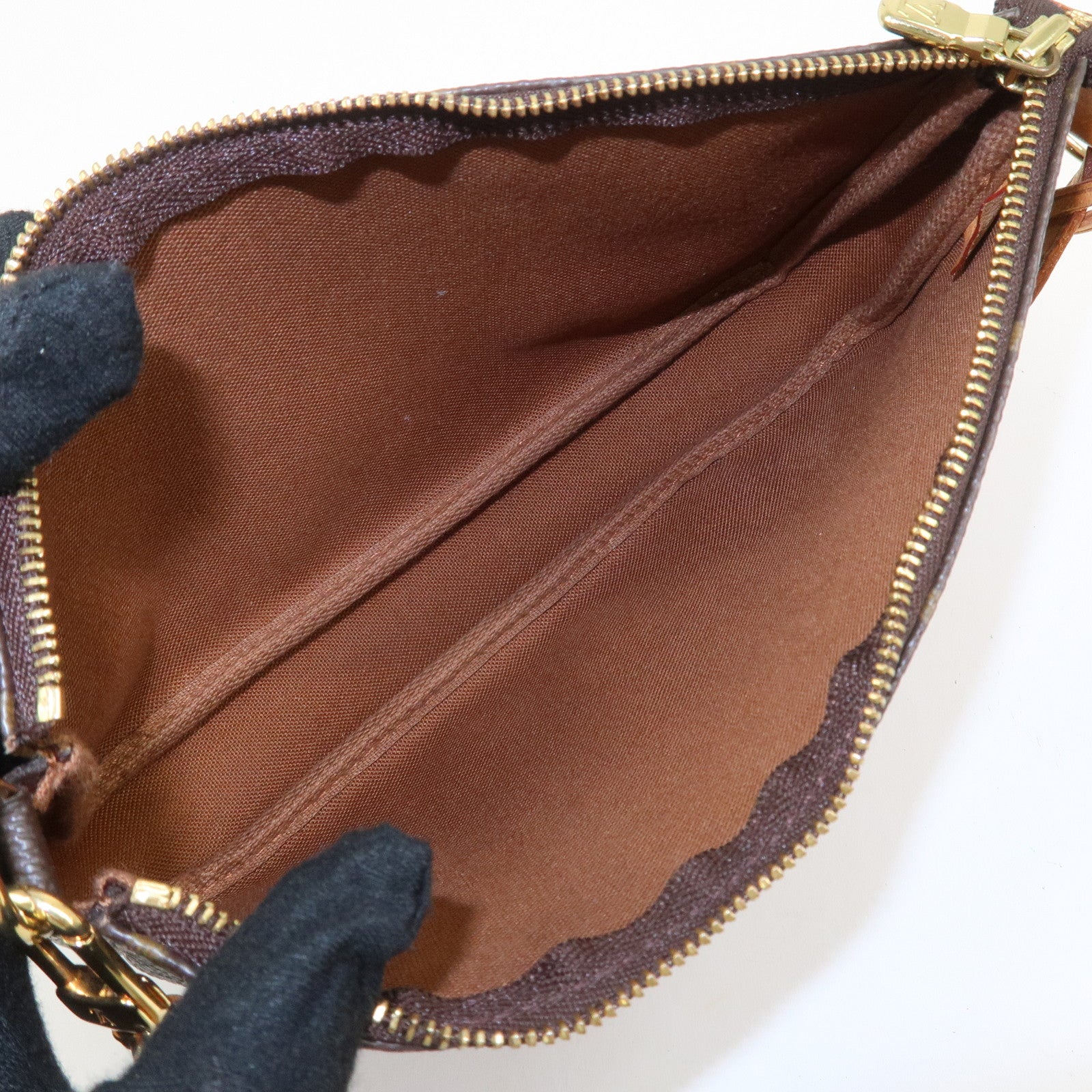 Louis Vuitton Monogram Pochette Accessoires Pouch Hand Bag M51980